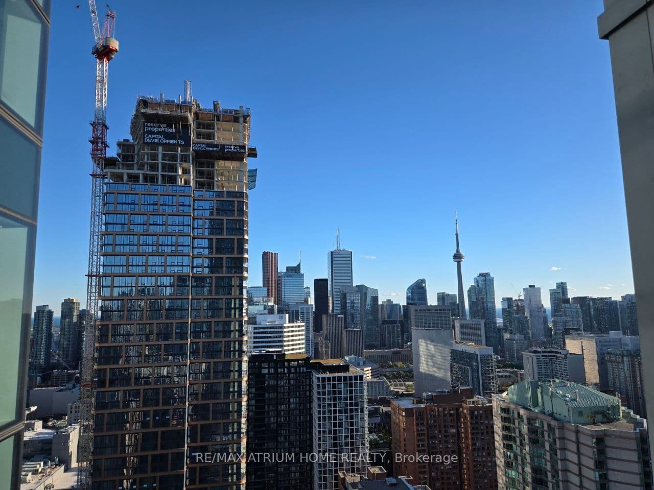 386 Yonge Street 3910, Toronto, ON M5B 0A5