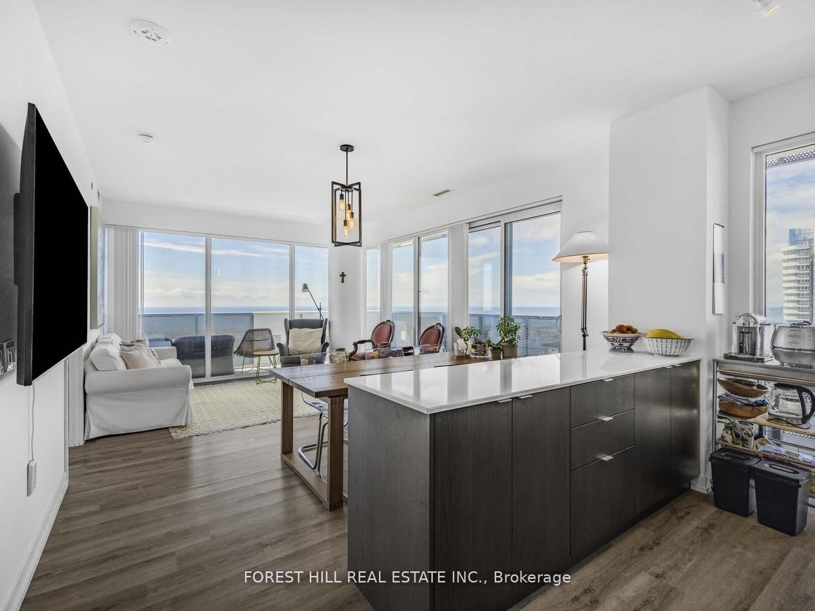 138 Downes Street 6609, Toronto, ON M5E 0E4