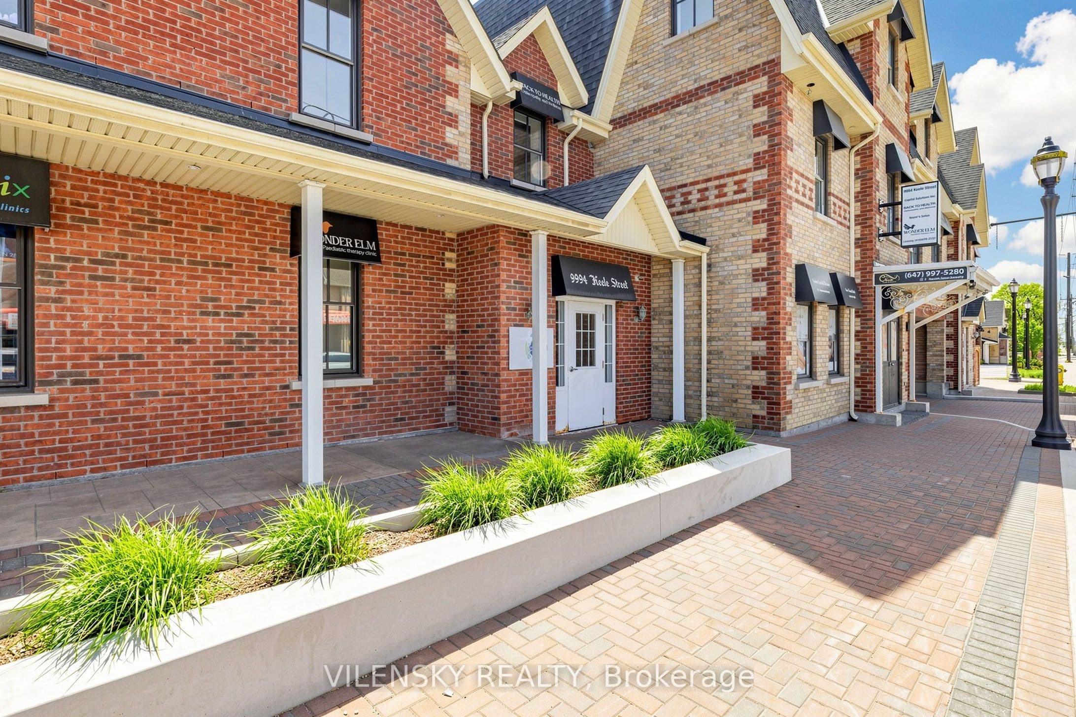 9994 Keele Street 200 Treatment Room, Vaughan, ON L6A 3Y4