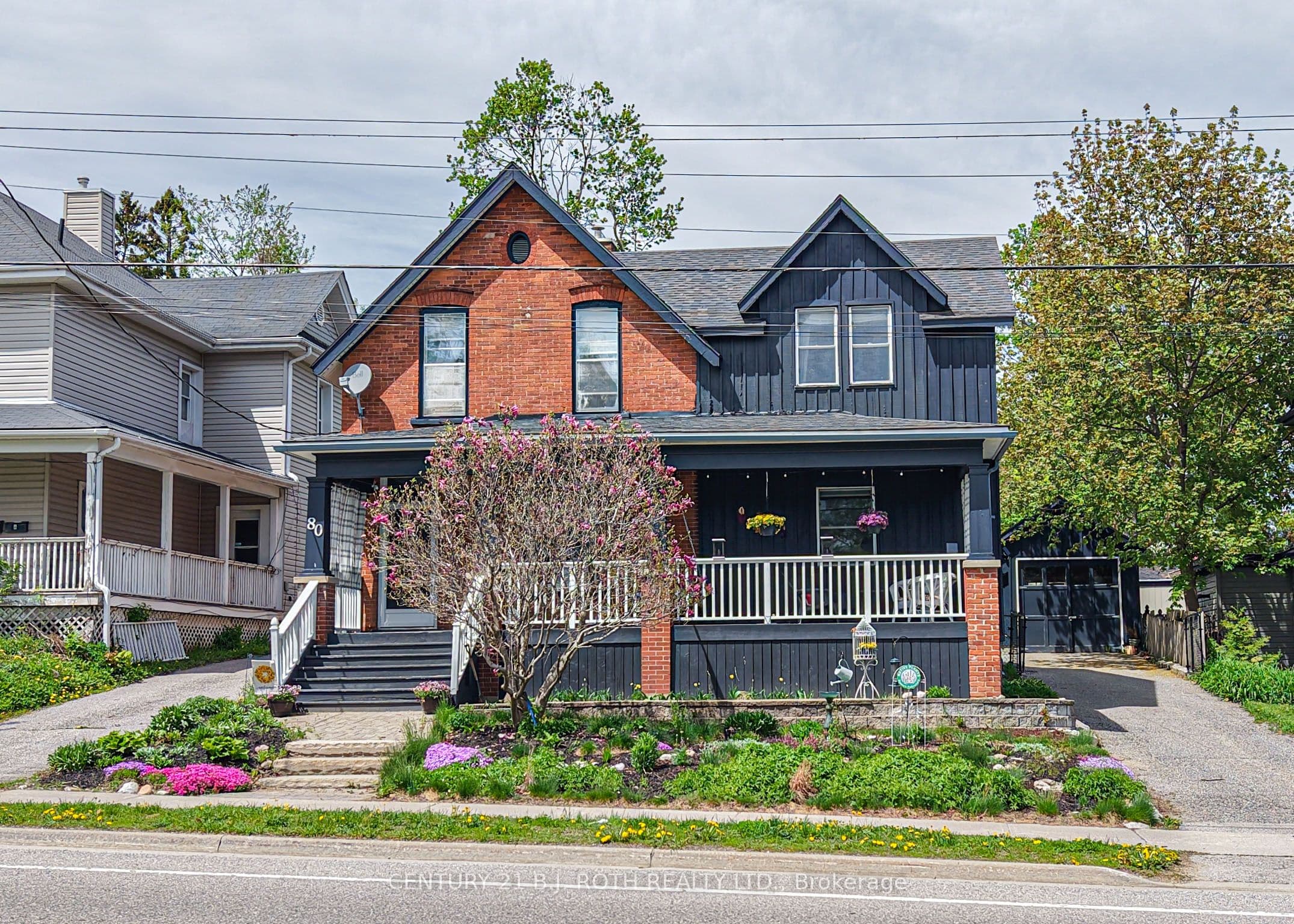 80 Coldwater Road W, Orillia, ON L3V 3L4