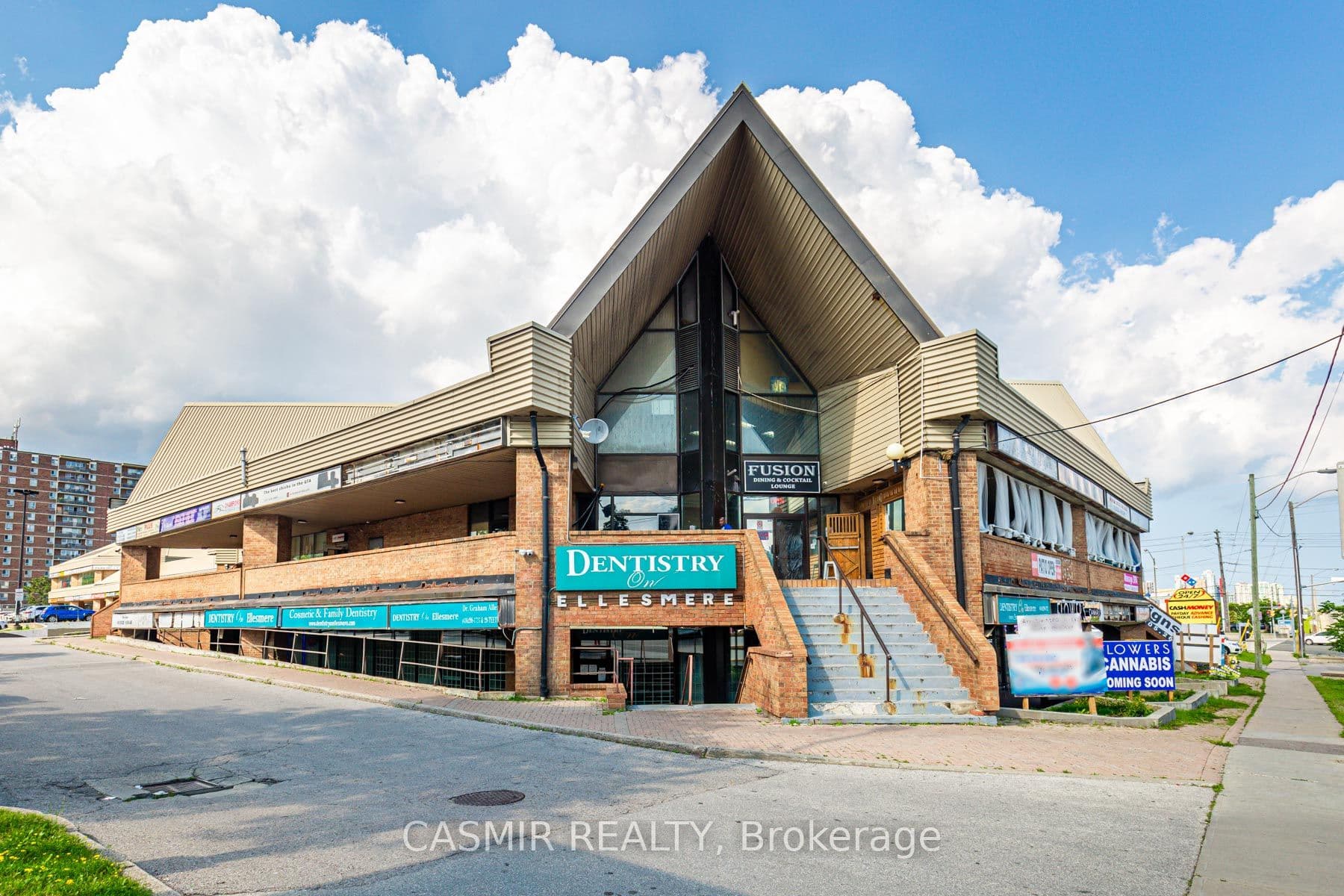3160 Eglinton Avenue E Upper, Toronto, ON M1J 2H4