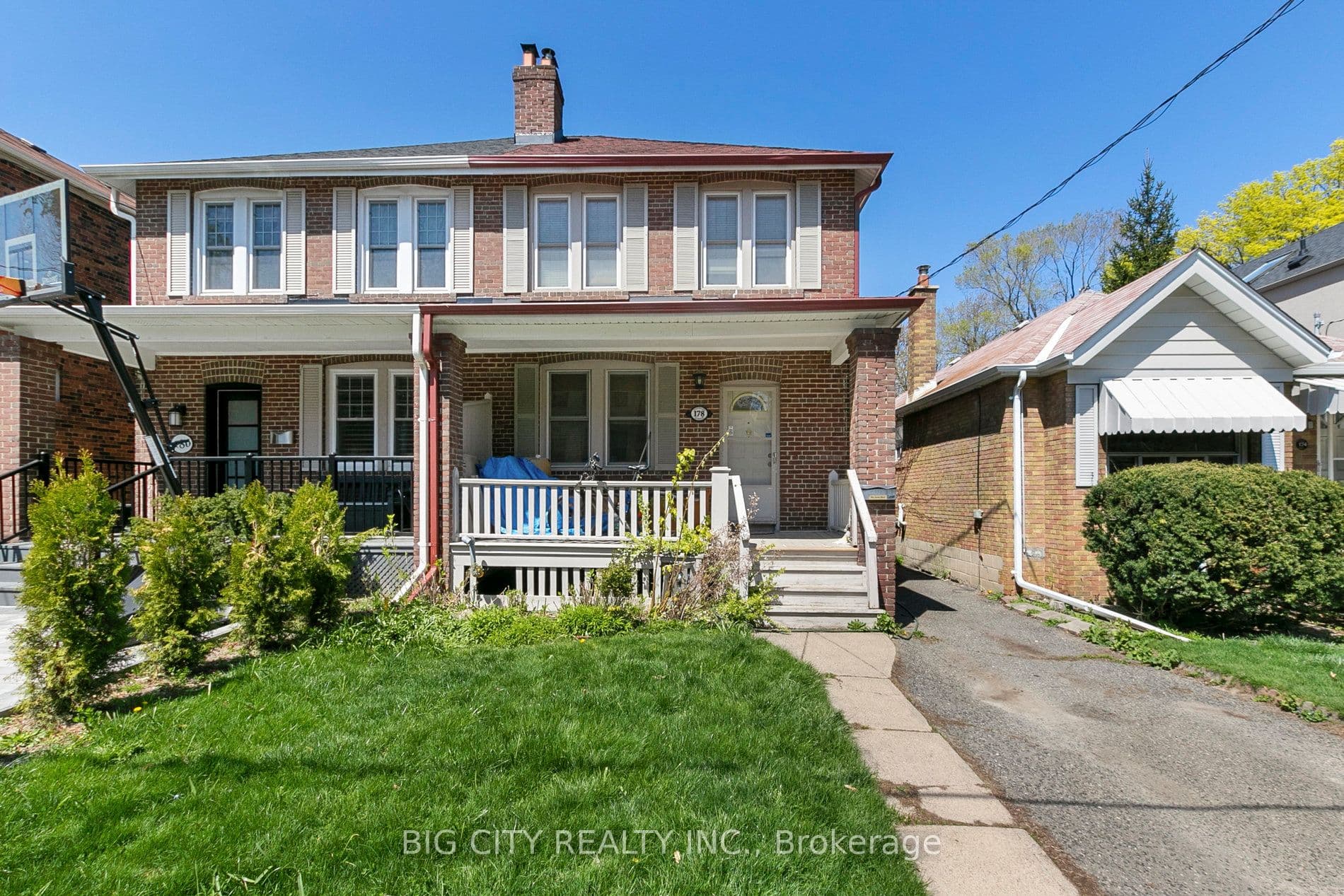 178 Douglas Avenue Lower, Toronto, ON M5M 1G6
