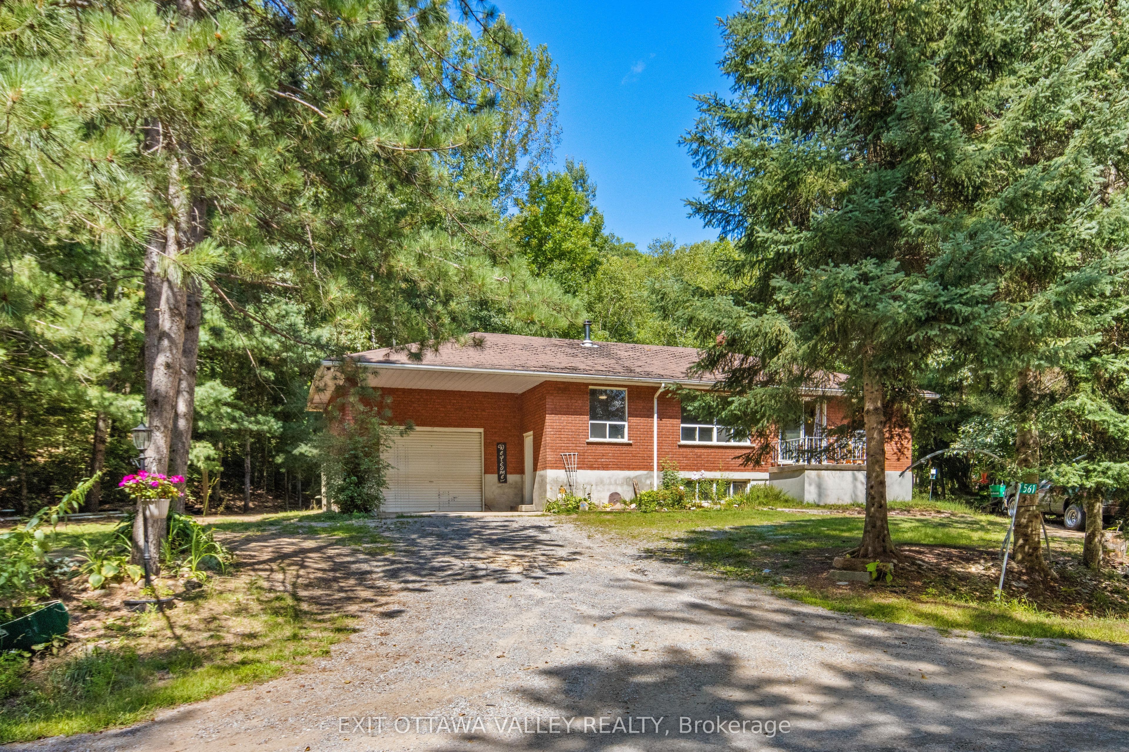 561 Long Lake Road, Madawaska Valley, ON K0J 1B0