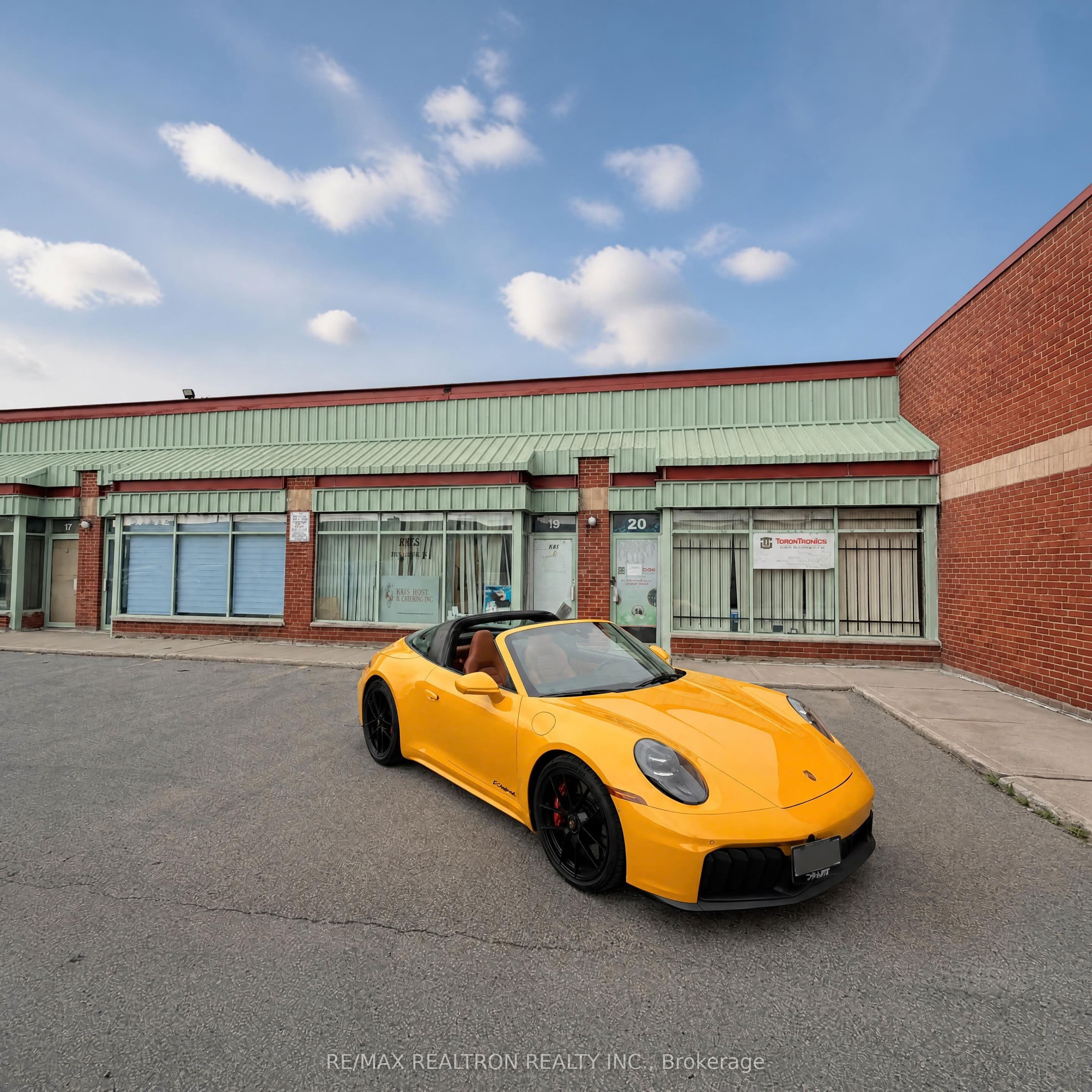 110 Ironside Crescent 20, Toronto, ON M1X 1M2