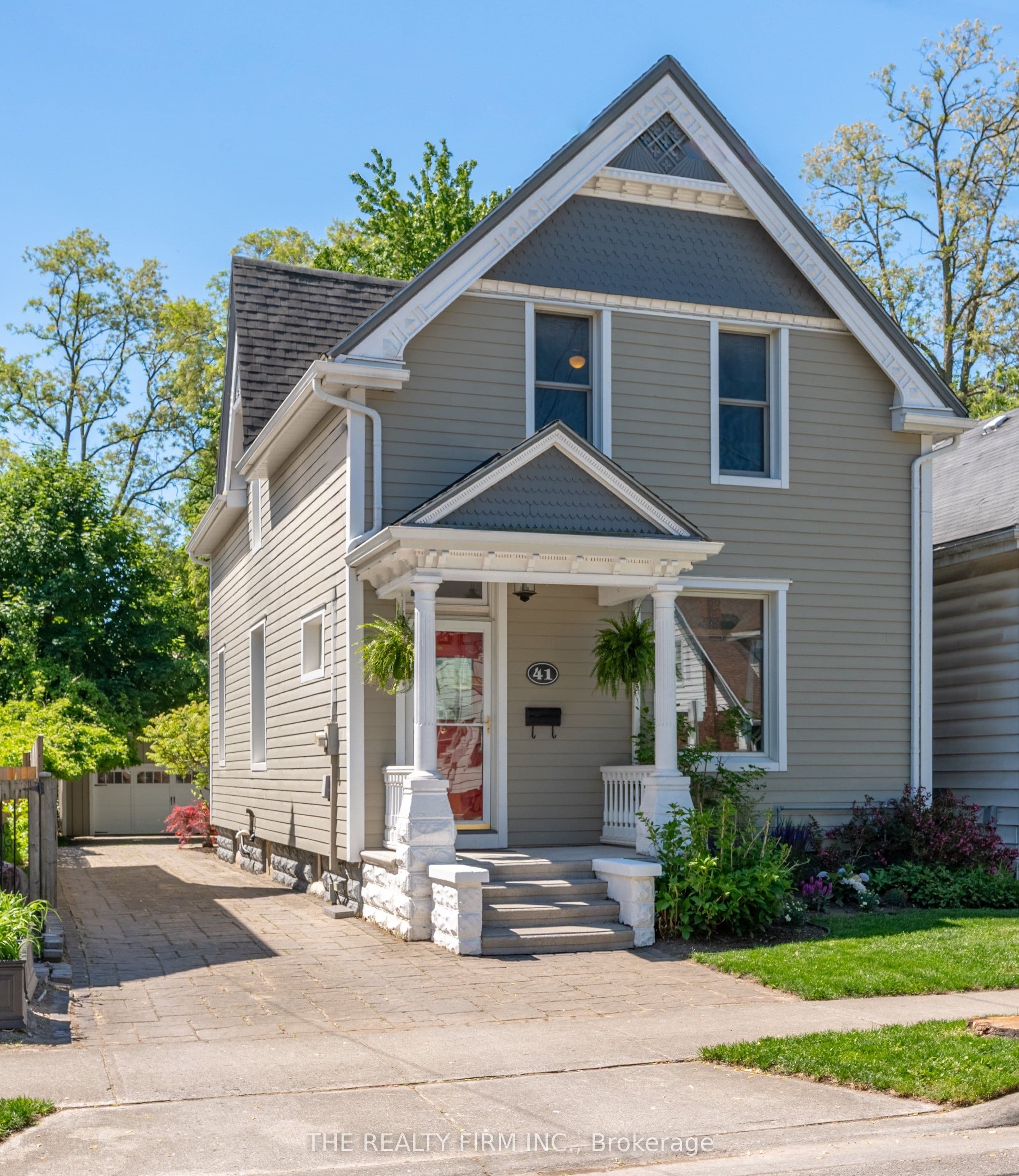 41 Askin Street, London South, ON N6C 1E5
