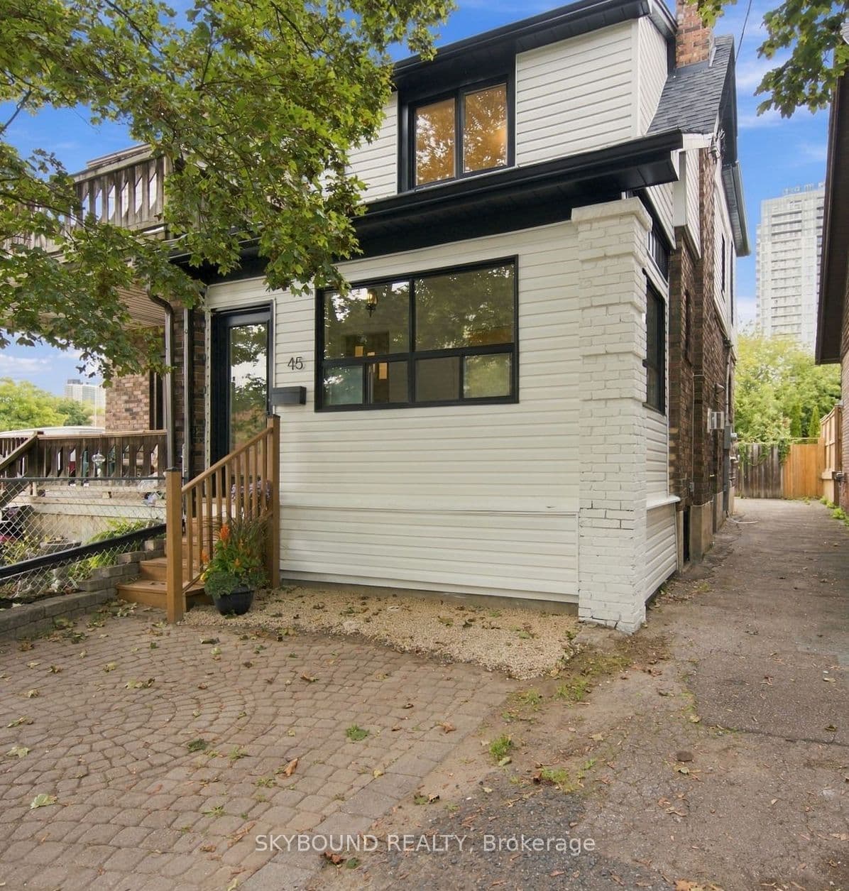 45 Westlake Avenue, Toronto, ON M4C 4P7