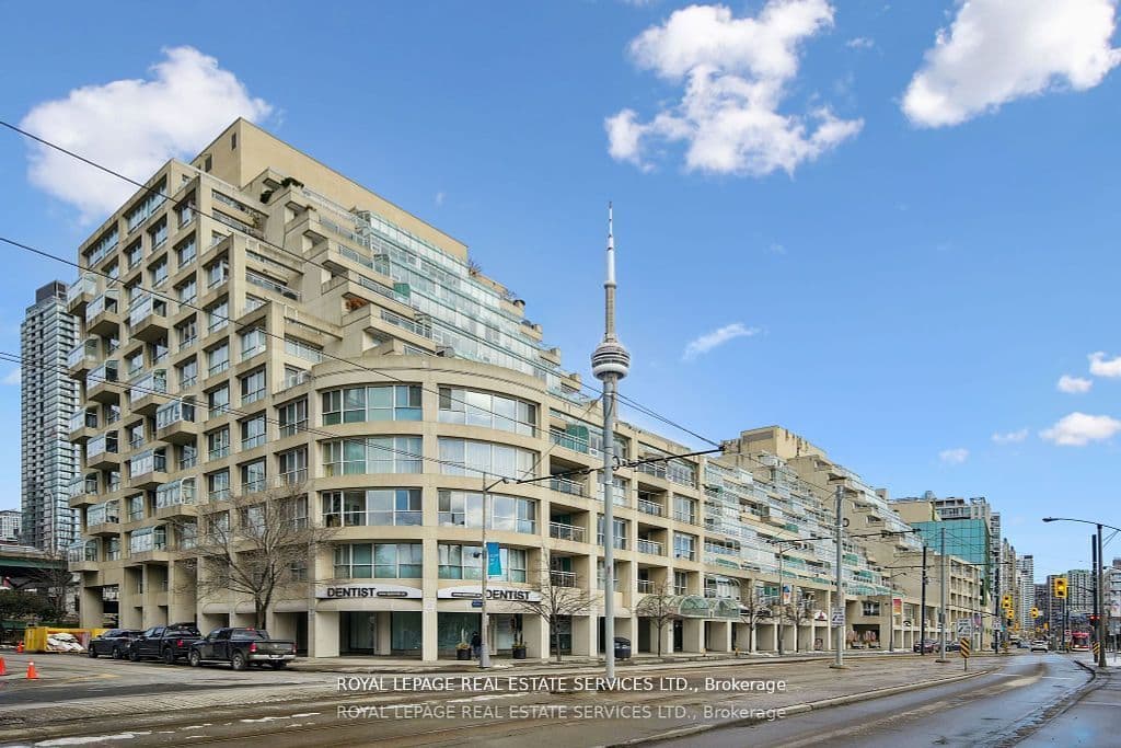 480 Queens Quay W 601, Toronto, ON M5V 2Y5