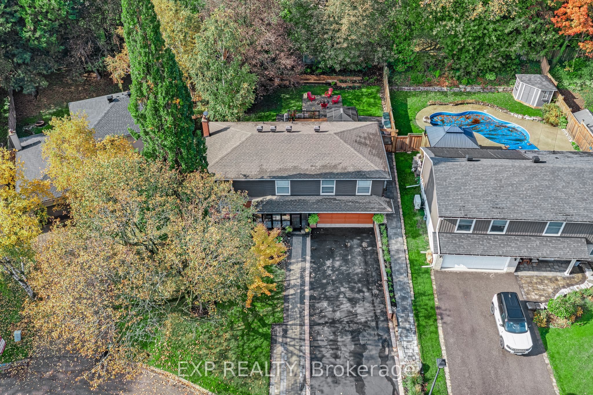 79 Beswick Drive, Newmarket, ON L3Y 1E8