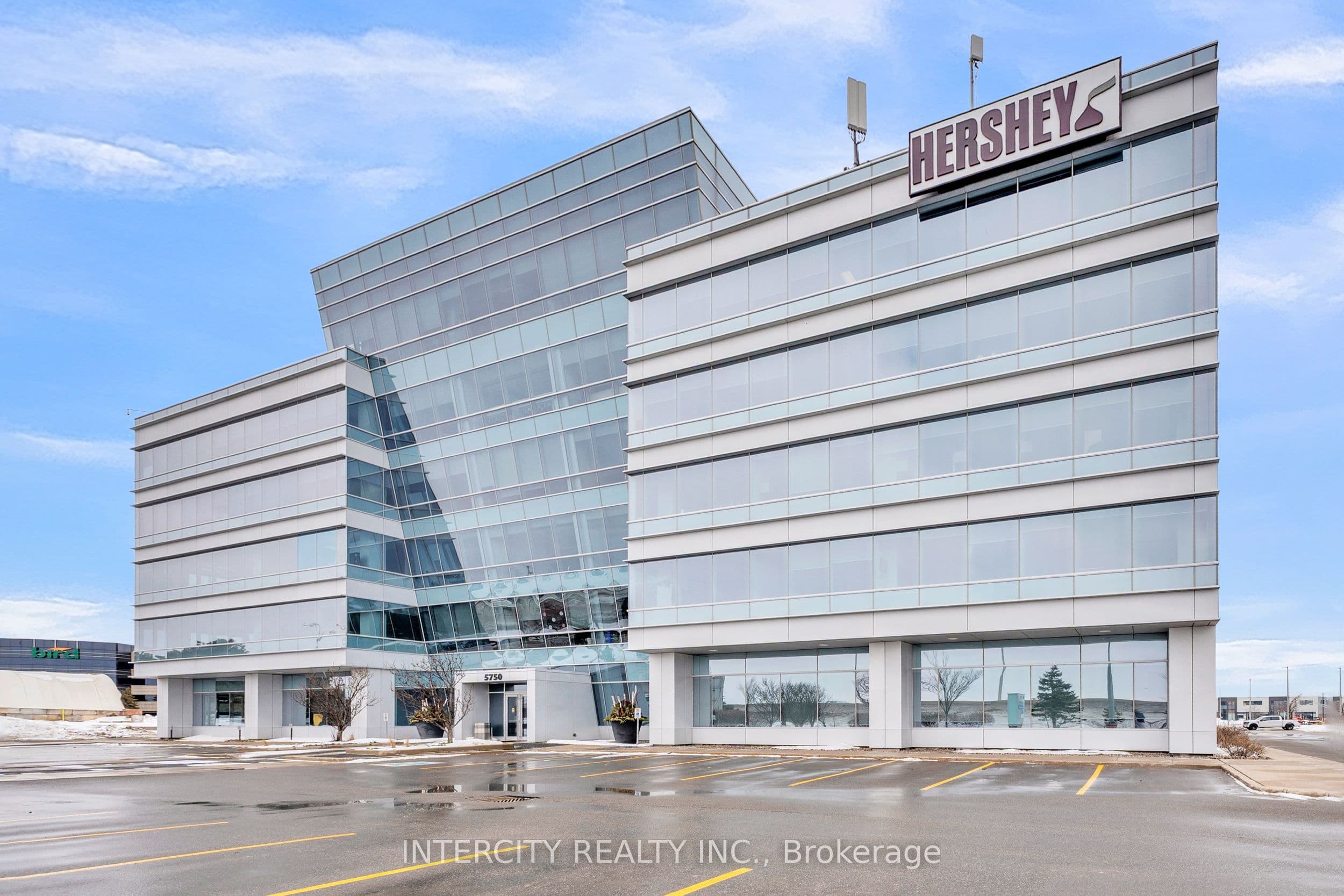 5750 Explorer Drive 405, Mississauga, ON L4W 5K9