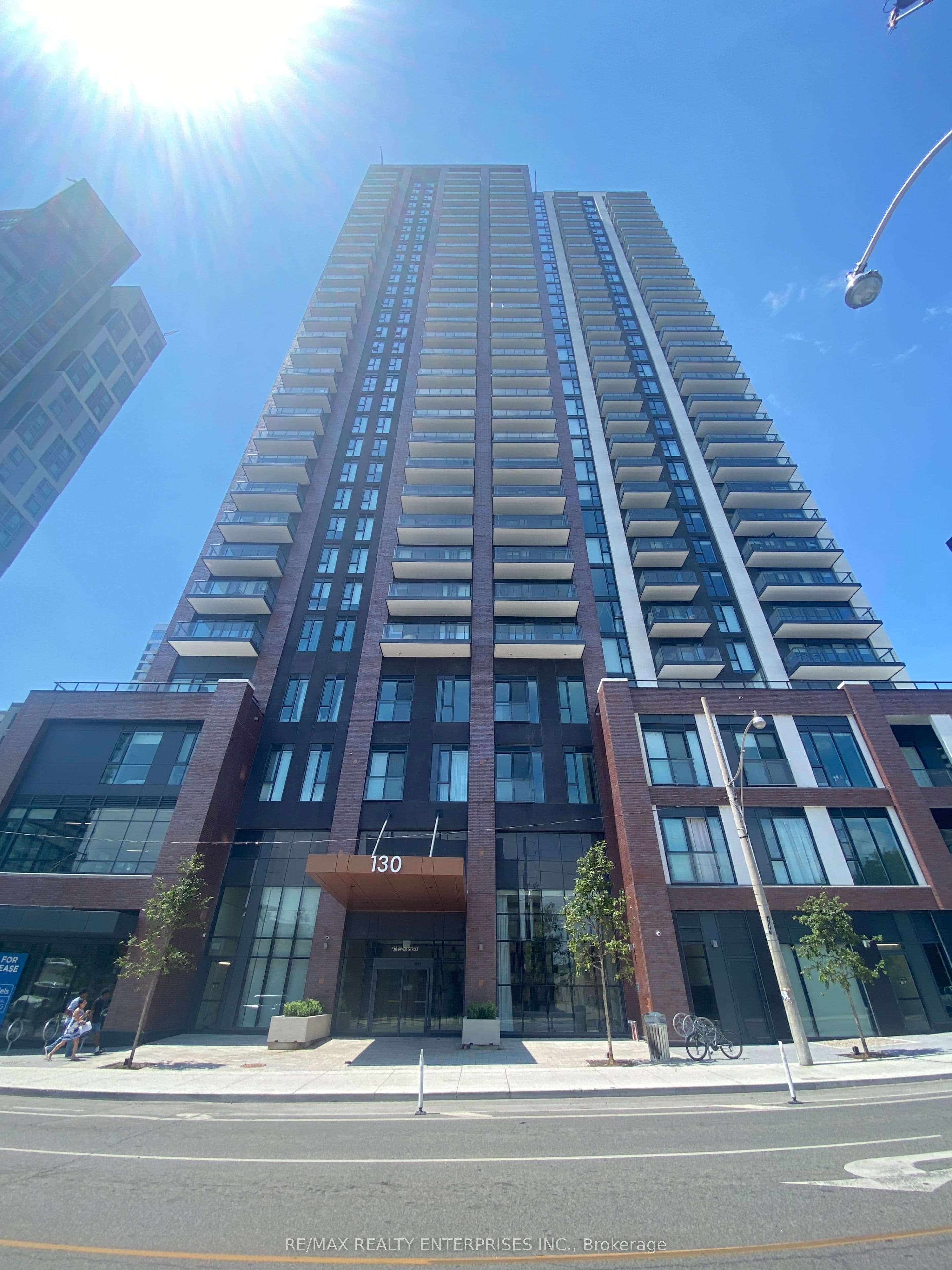130 River Street 2906, Toronto, ON M5A 3P7