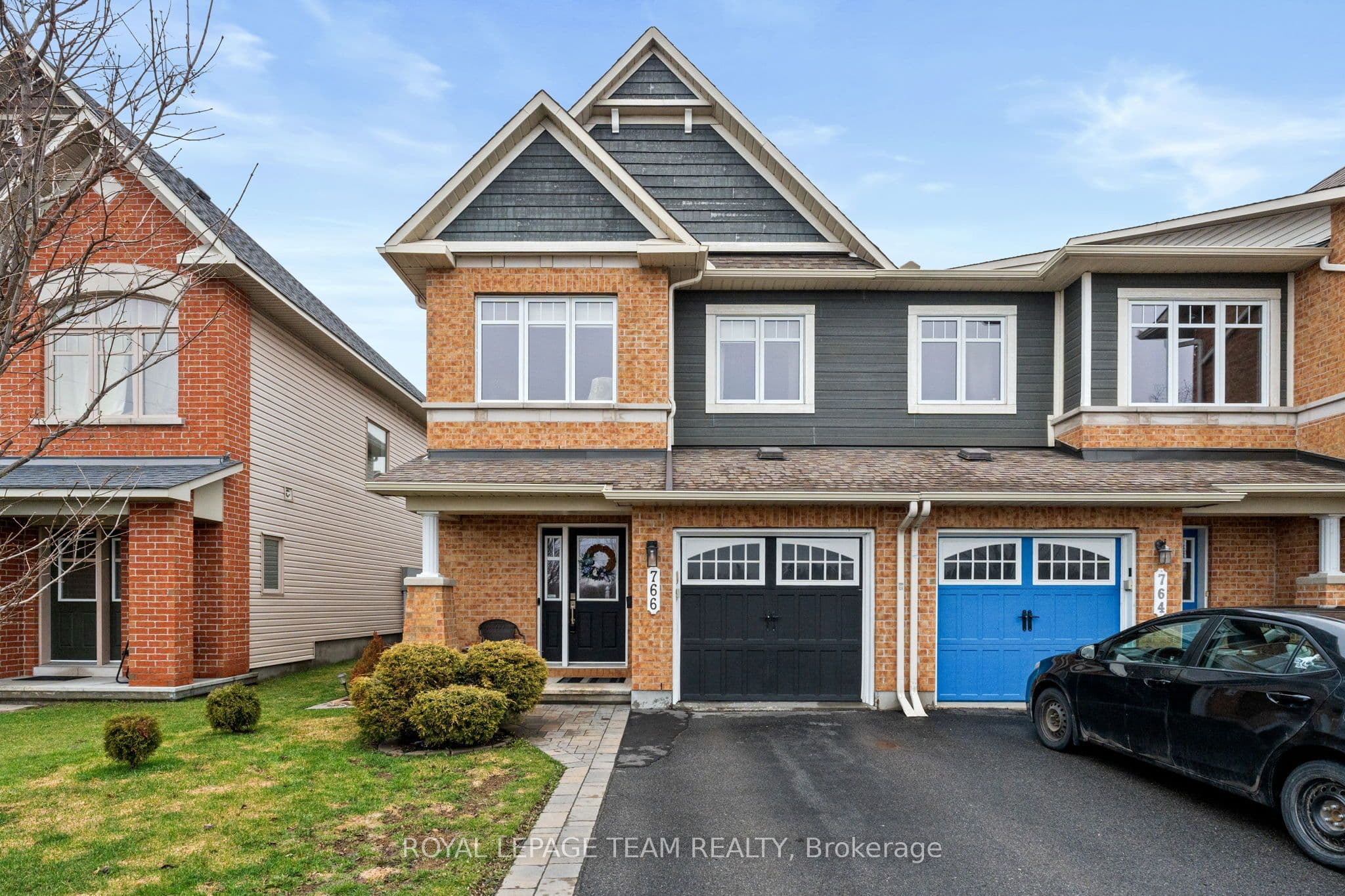 766 Paul Metivier Drive, Barrhaven, ON K2J 3G4