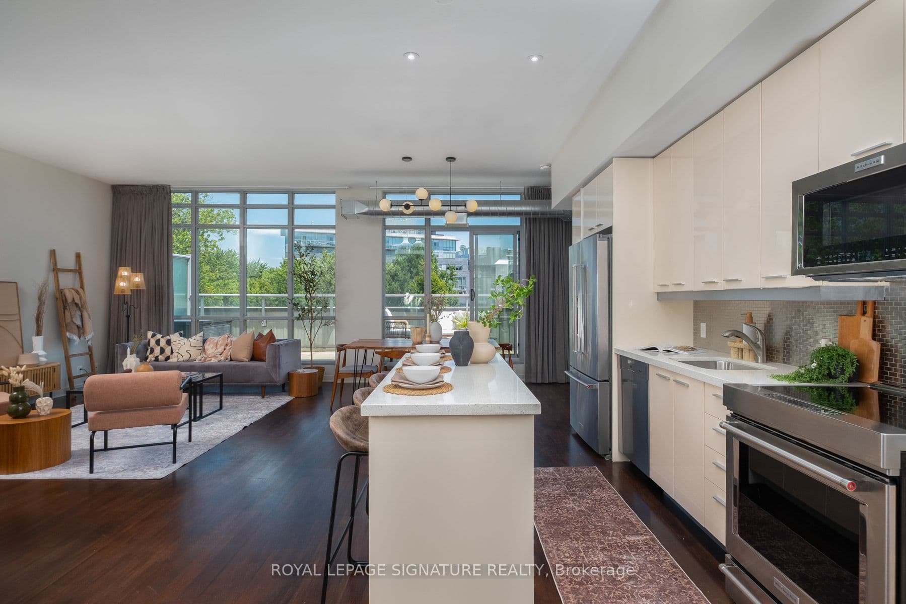 52 Sumach Street 402, Toronto, ON M5A 3J7