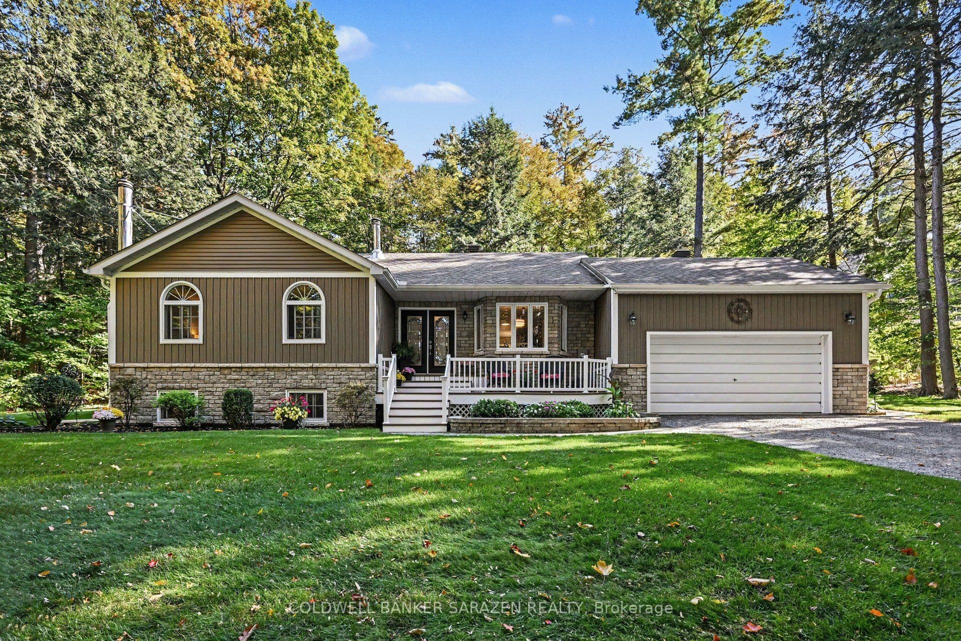 77 Lorlei Drive, McNab/Braeside, ON K0A 3L0
