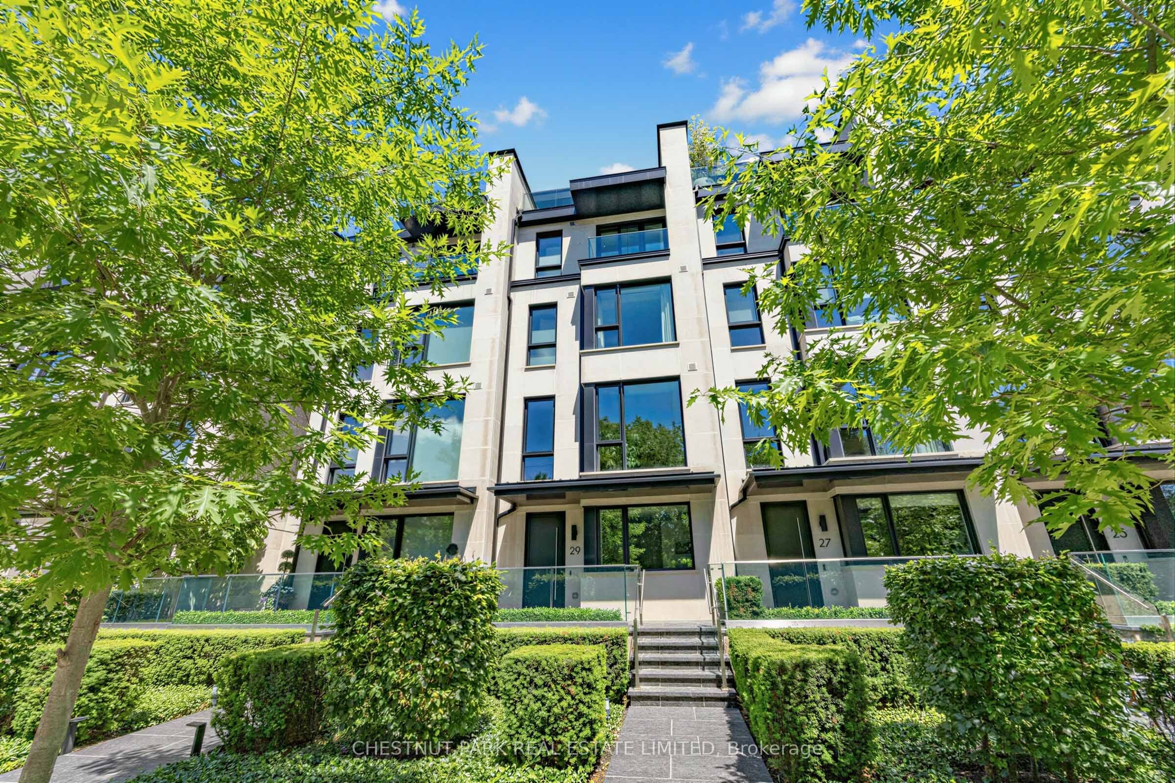 29 Oaklands Avenue, Toronto, ON M4V 0A9