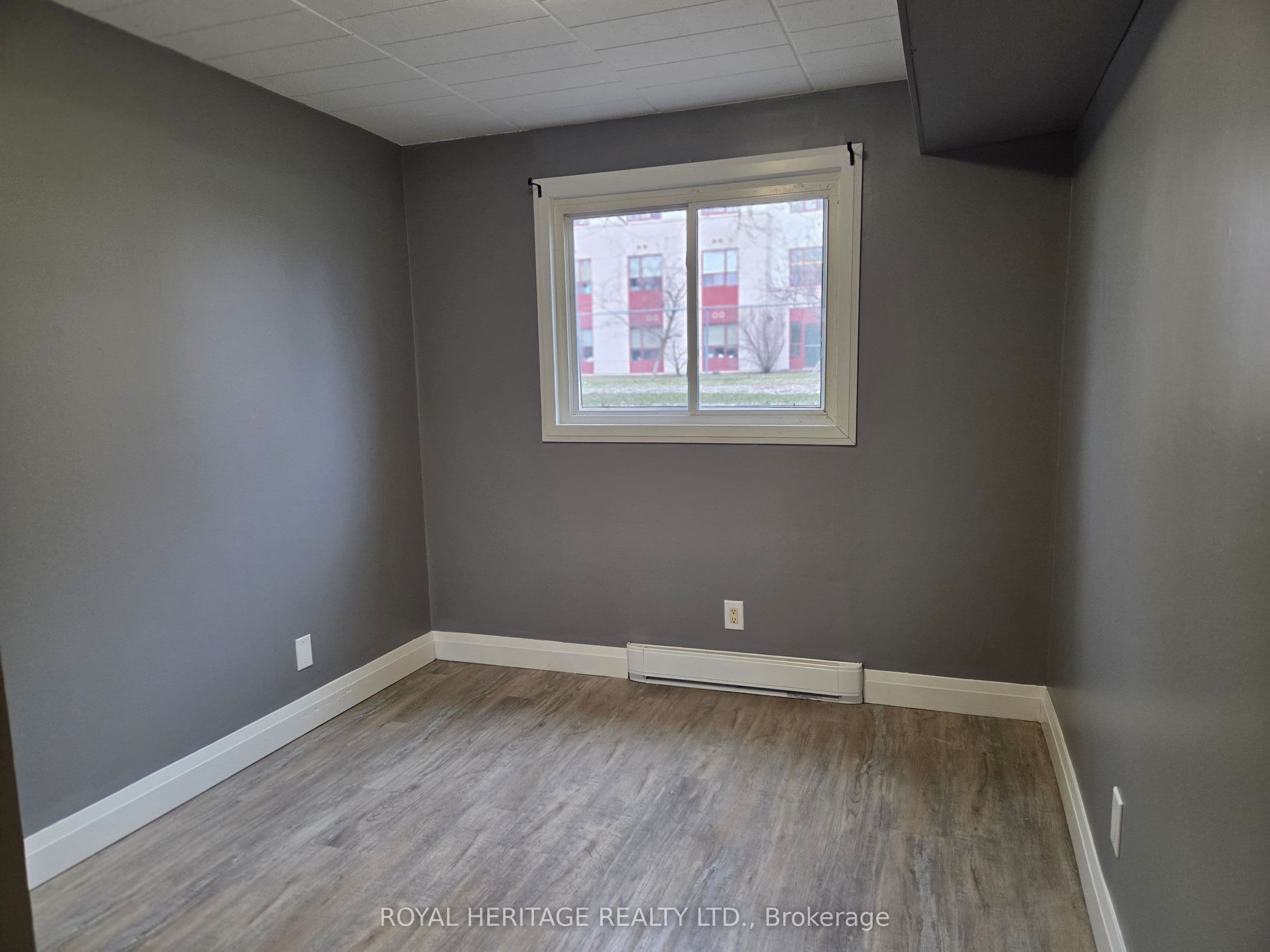 8800 Willoughby Drive 208, Niagara Falls, ON L2G 6X8