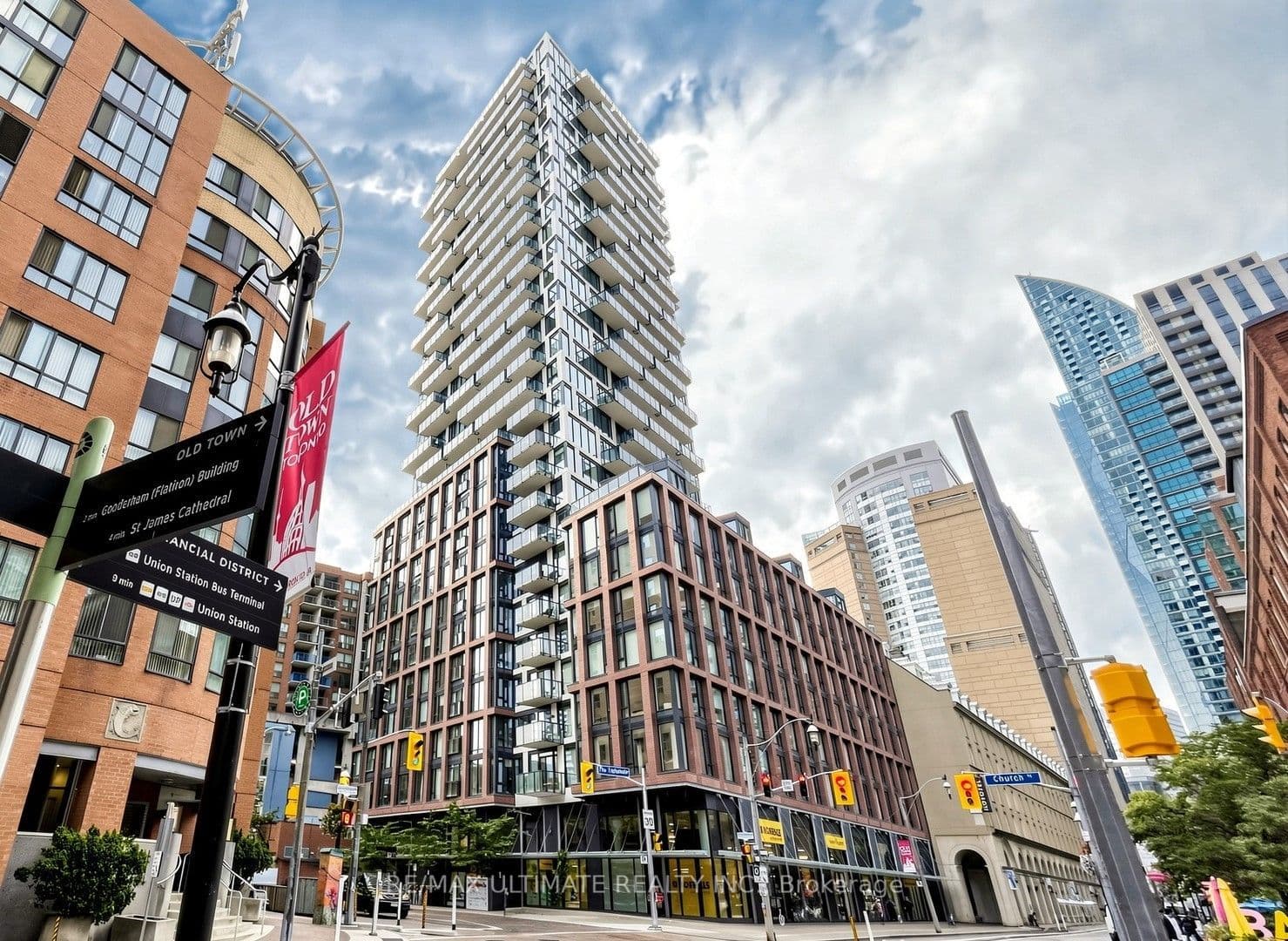 2A Church Street 2304, Toronto, ON M5E 0E1