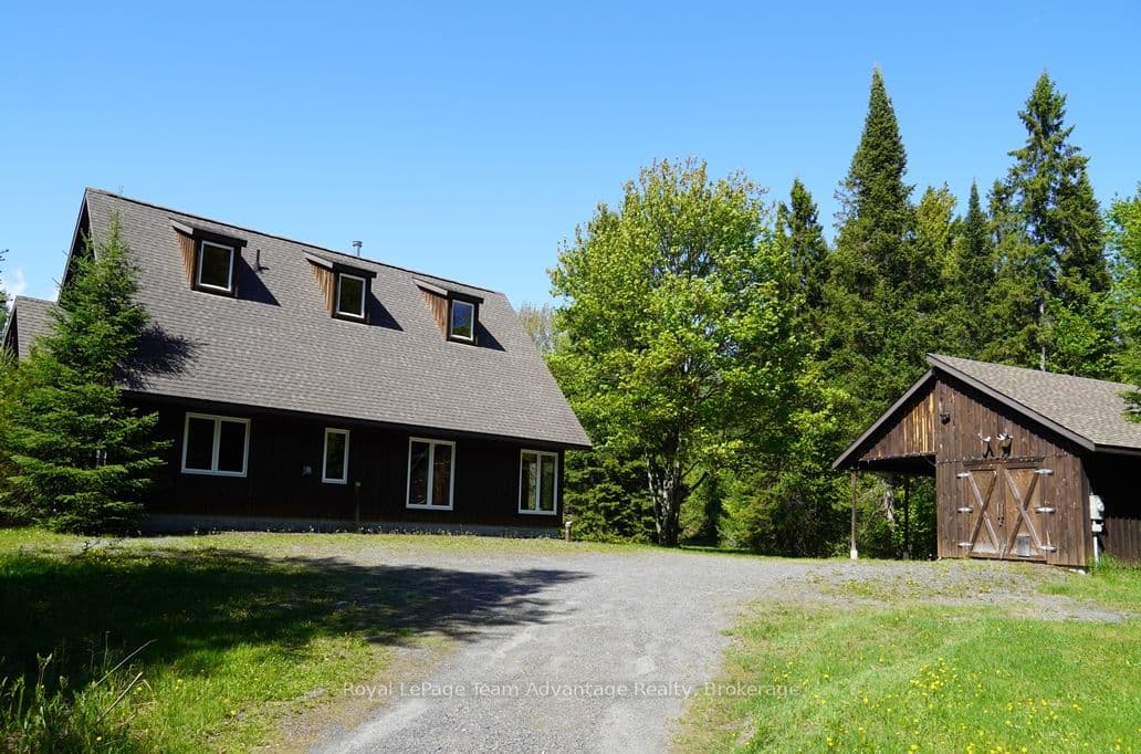 768 Hurdville Road, McKellar, ON P2A 0B5