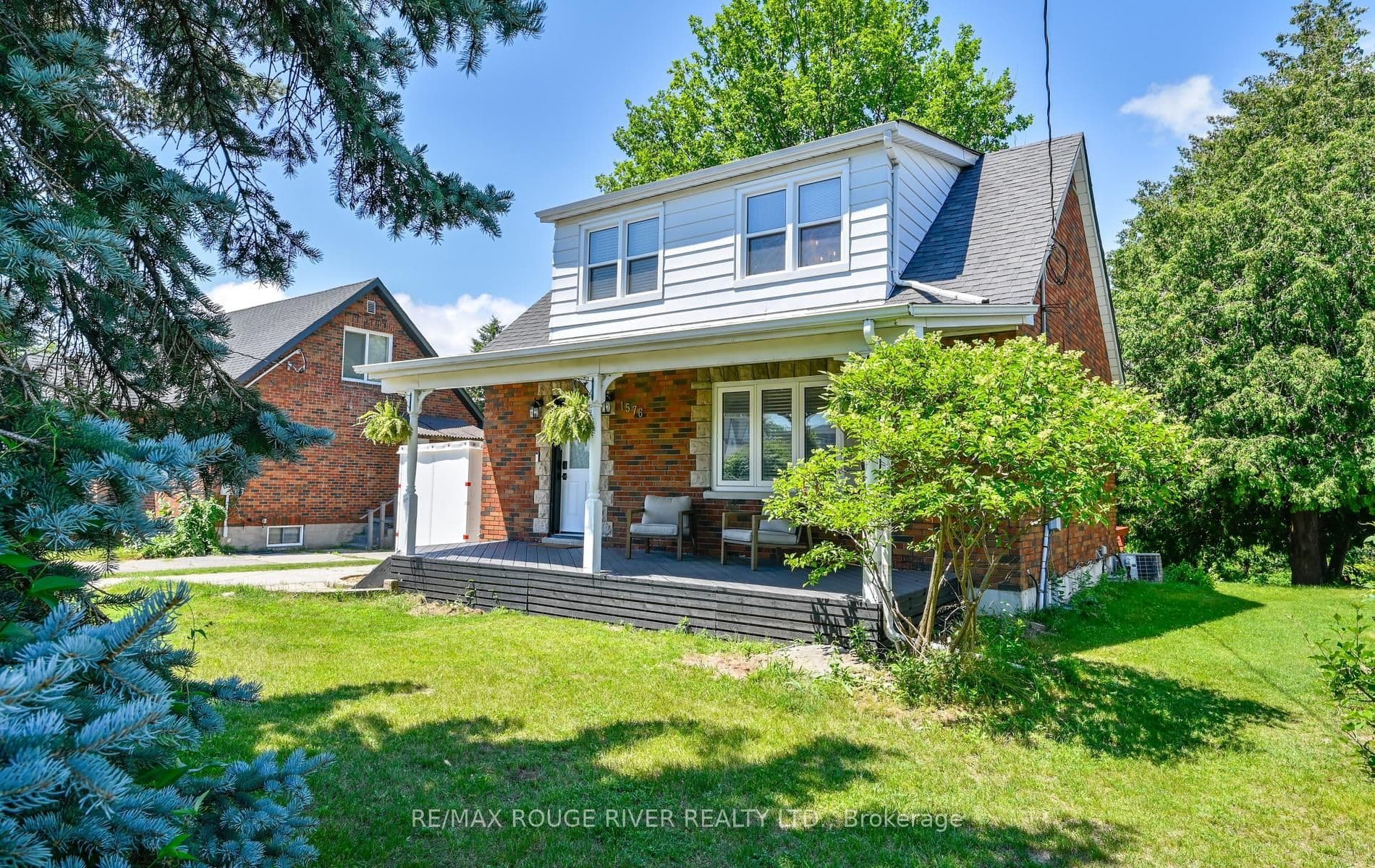 1576 Highway 2 Road, Clarington, ON L1E 2R7