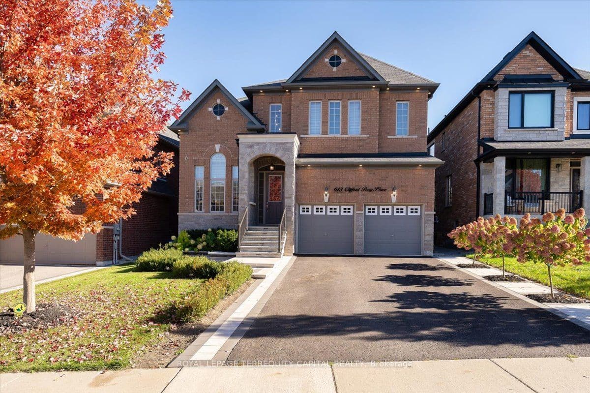 613 Clifford Perry Place, Newmarket, ON L3Y 4V9