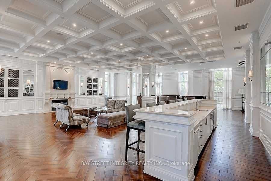 15 Greenview Avenue 1906, Toronto, ON M2M 4M7