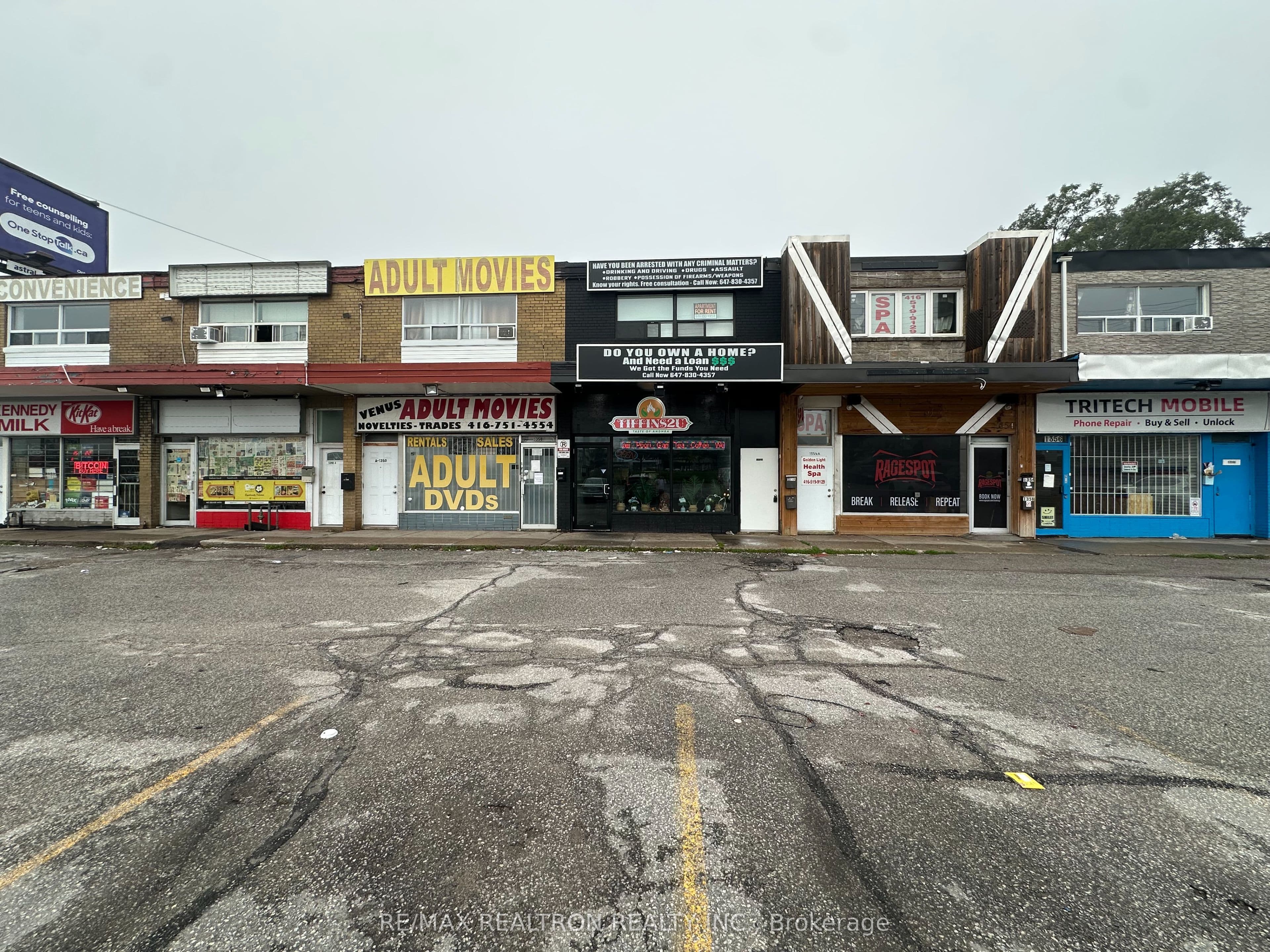 1352 Kennedy Road MAIN, Toronto, ON M1P 2L7