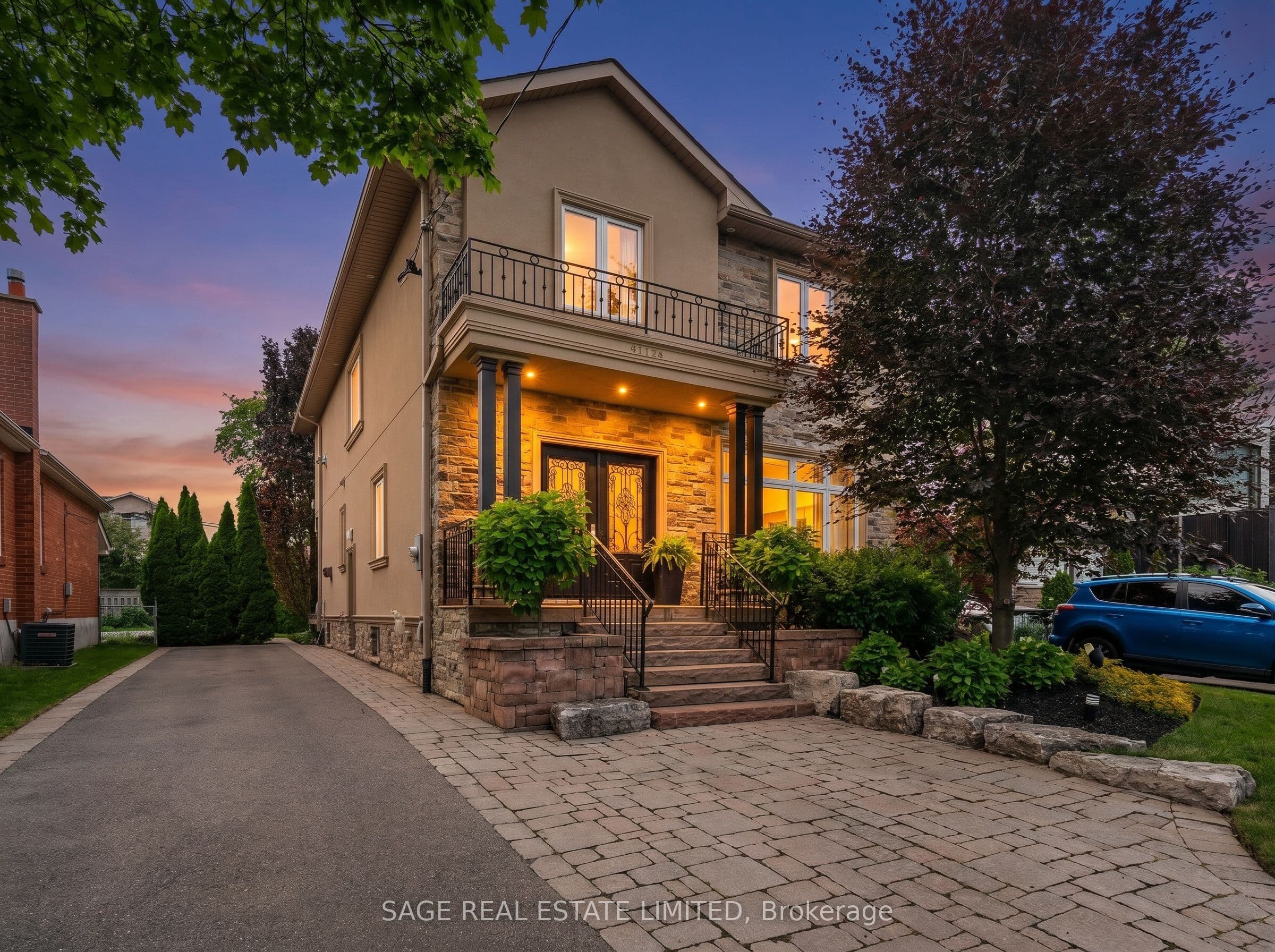 50 Northampton Drive, Toronto, ON M9B 4S7