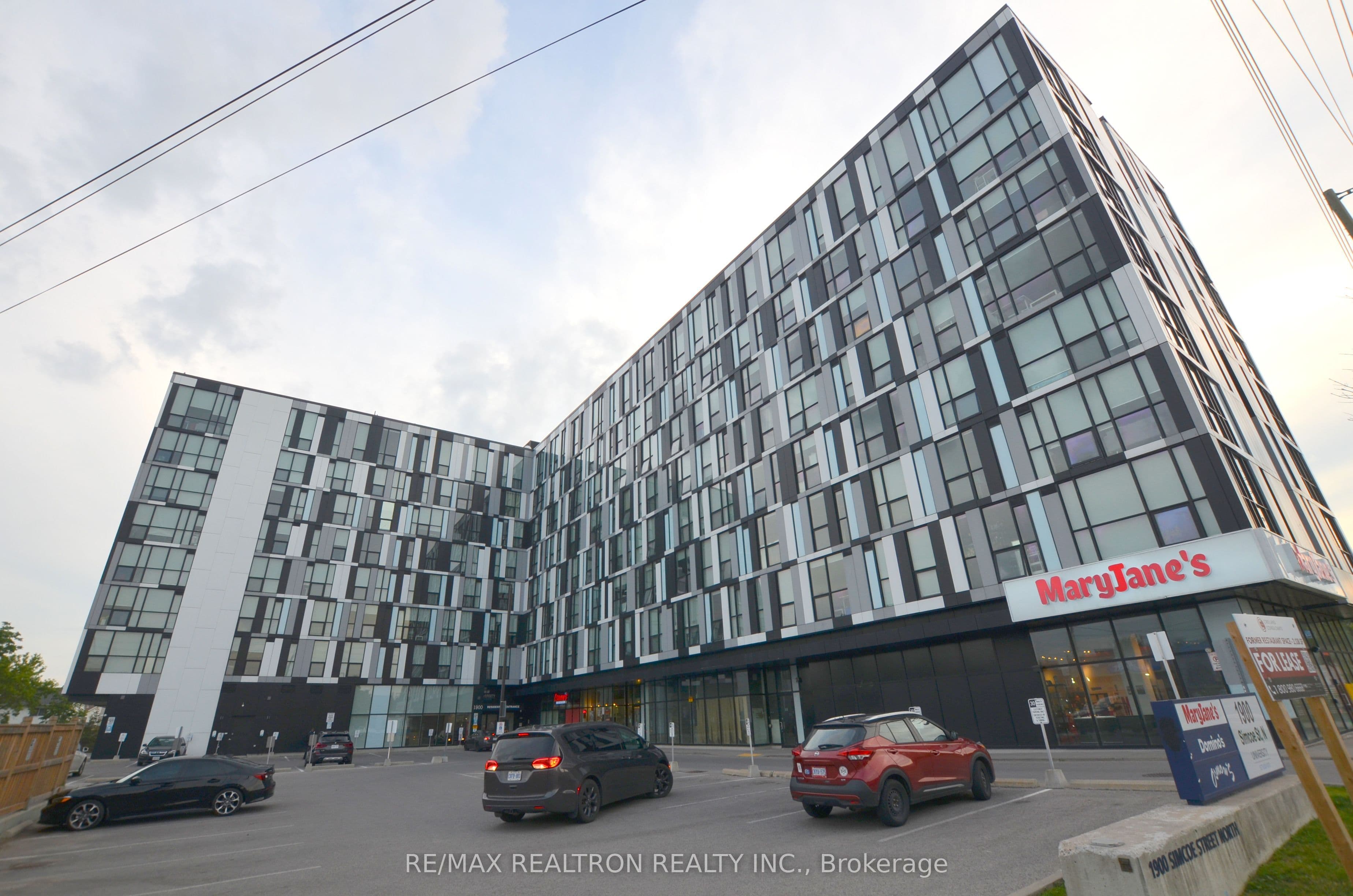 1900 Simcoe Street N 716, Oshawa, ON L1G 4Y3