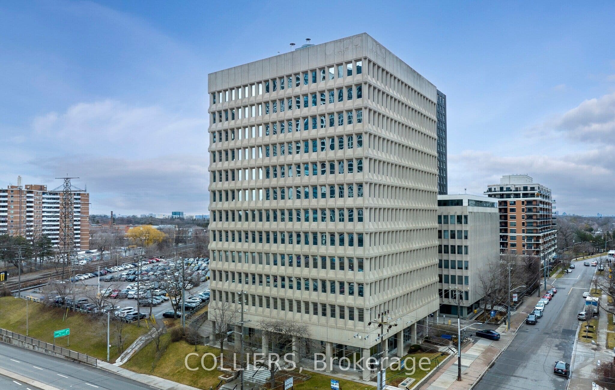 1243 Islington Avenue 200, Toronto, ON M8X 1Y9