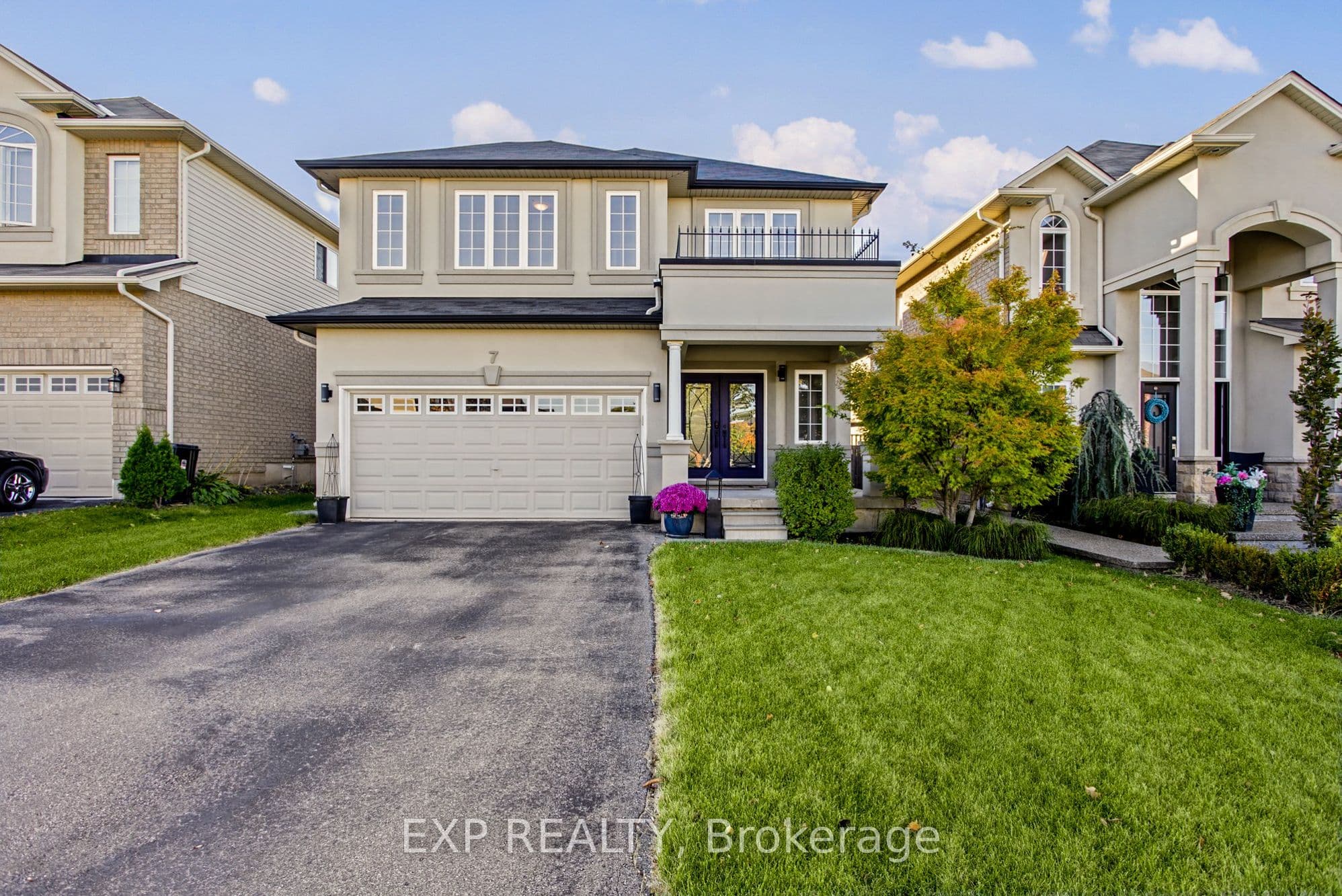 7 Lampman Drive, Grimsby, ON L3M 0E3