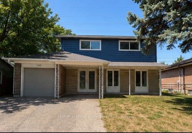 105 Lexington Avenue, Toronto, ON M9V 2G9