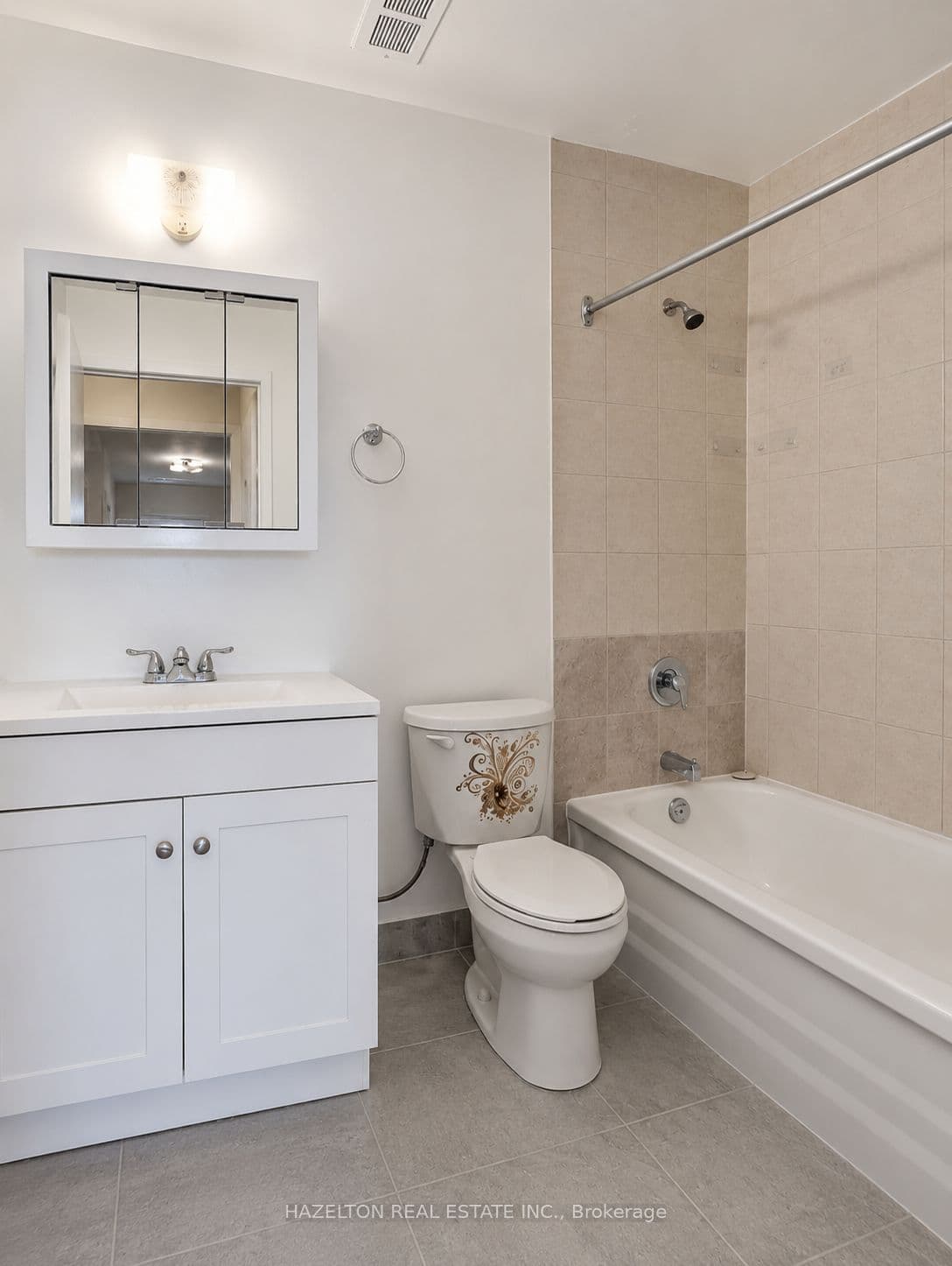 1665 Bloor Street E 1002, Mississauga, ON L4X 1S4