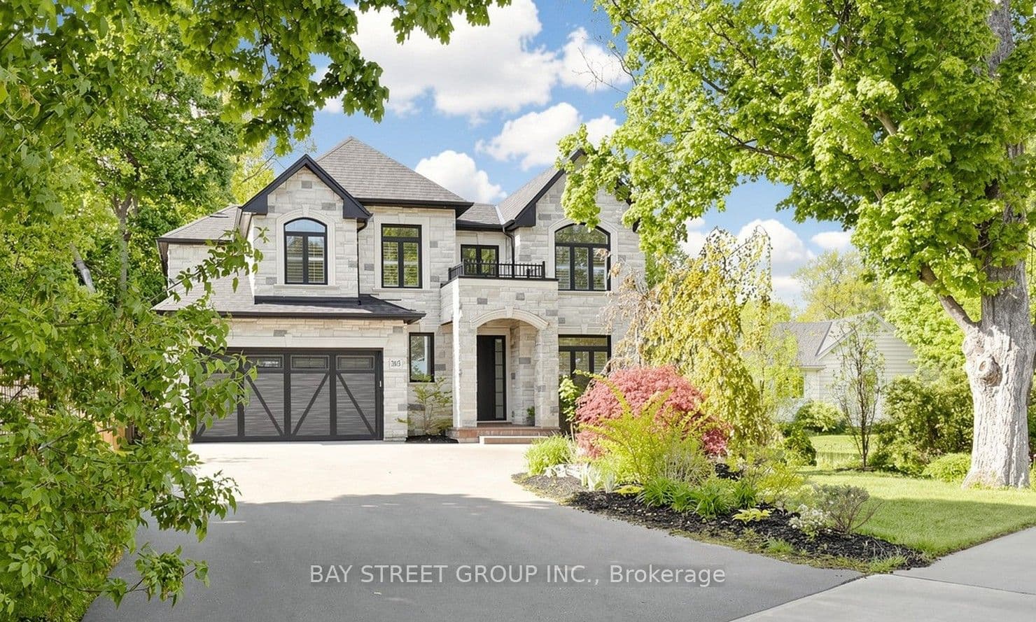 315 Wilson Street W, Hamilton, ON L9G 0H8