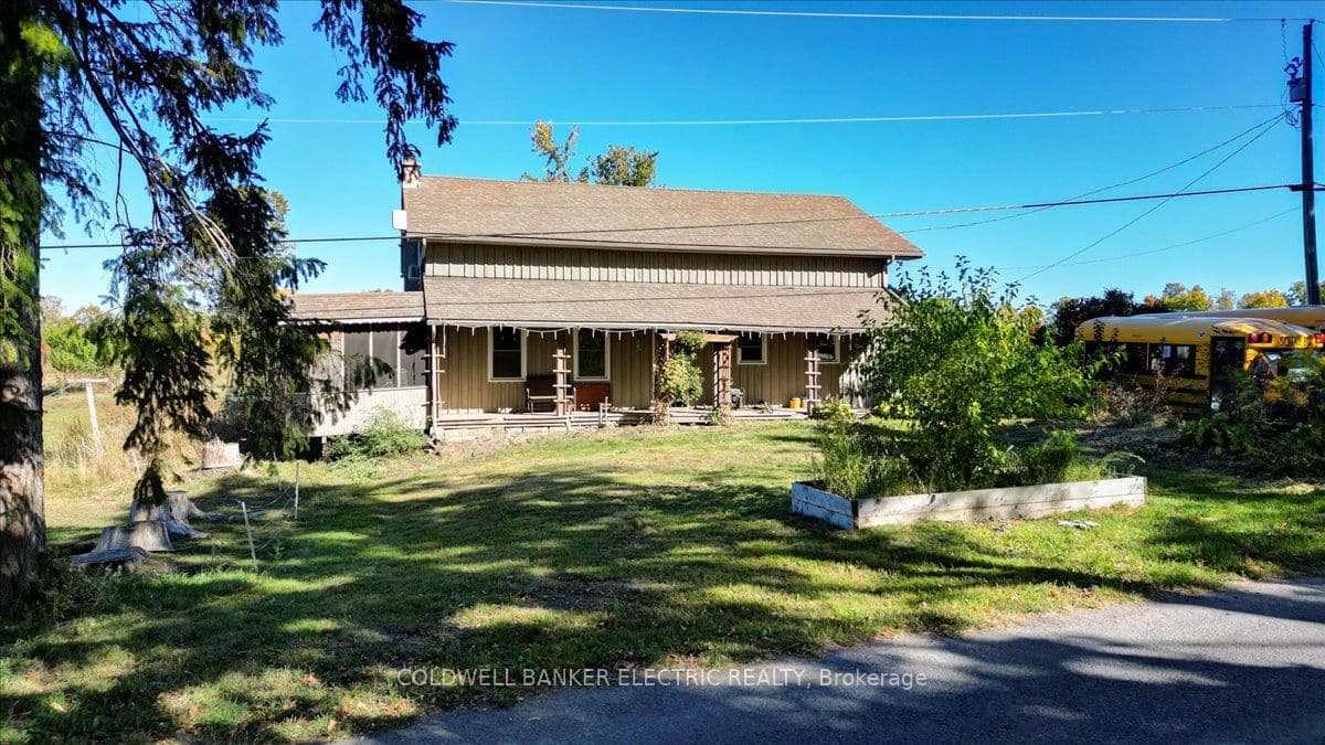 450 Thomasburg Road, Centre Hastings, ON K0K 3H0