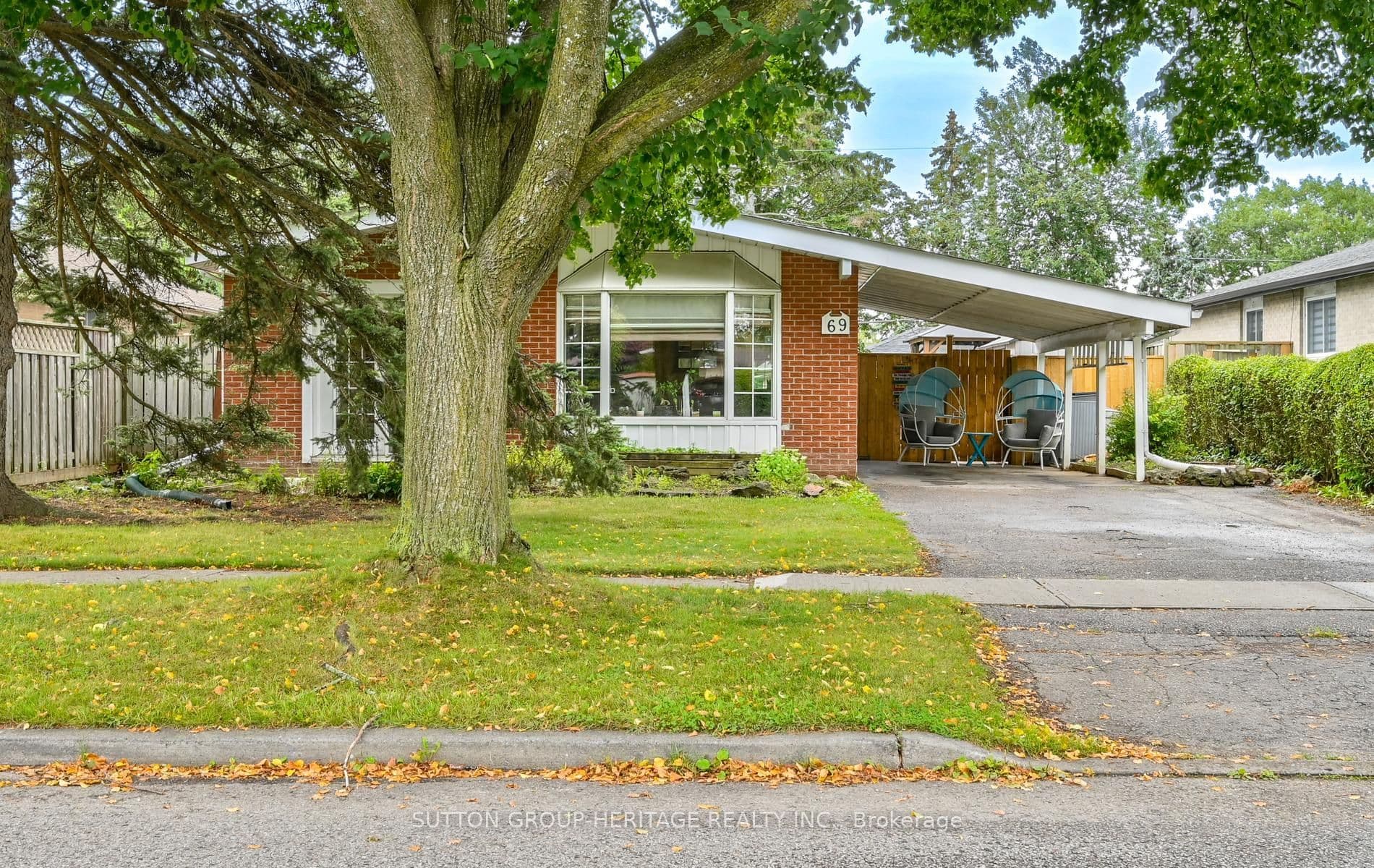 69 Clements Road E, Ajax, ON L1S 1L3