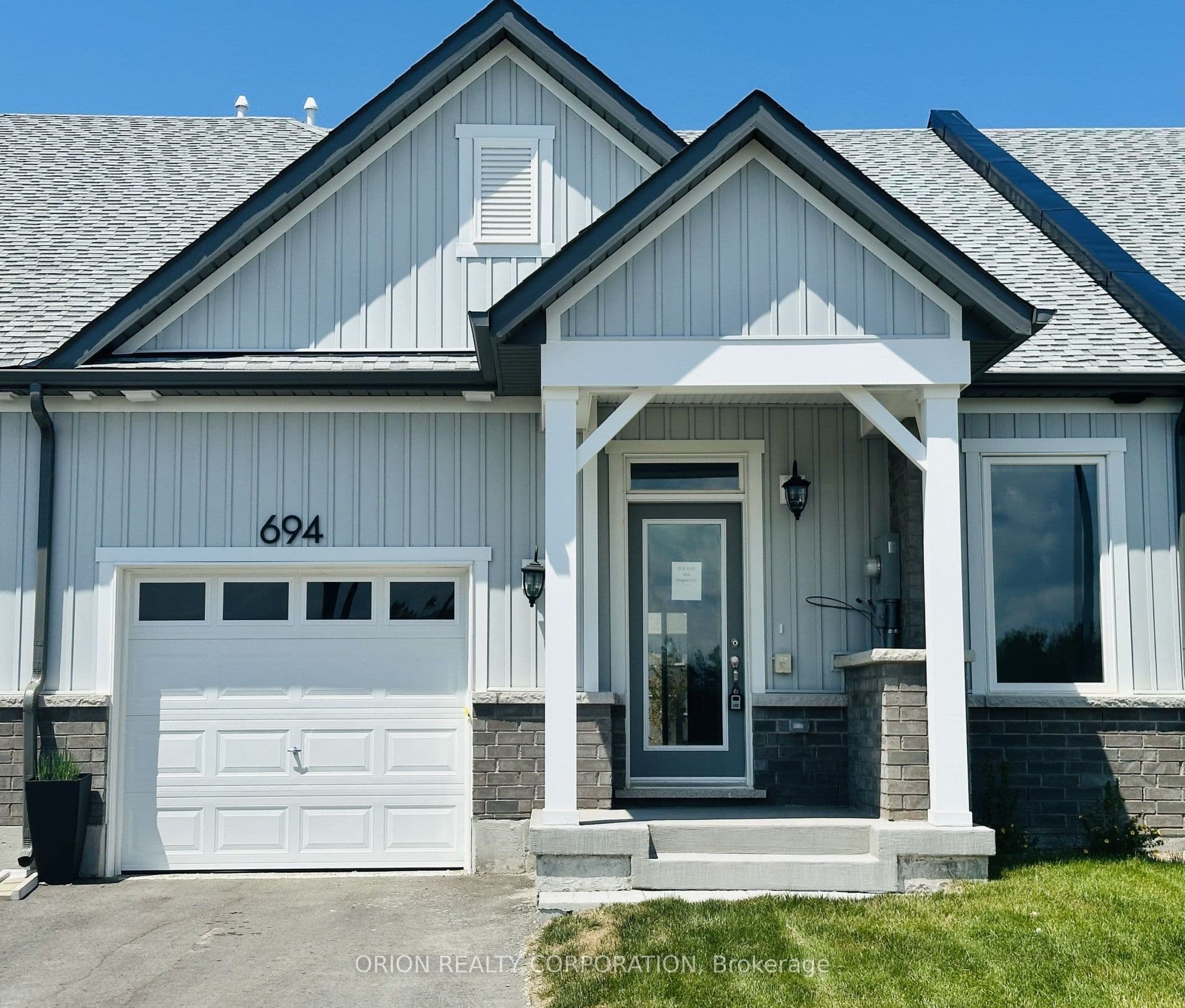 694 Sargeant Place, Innisfil, ON L9S 0S9
