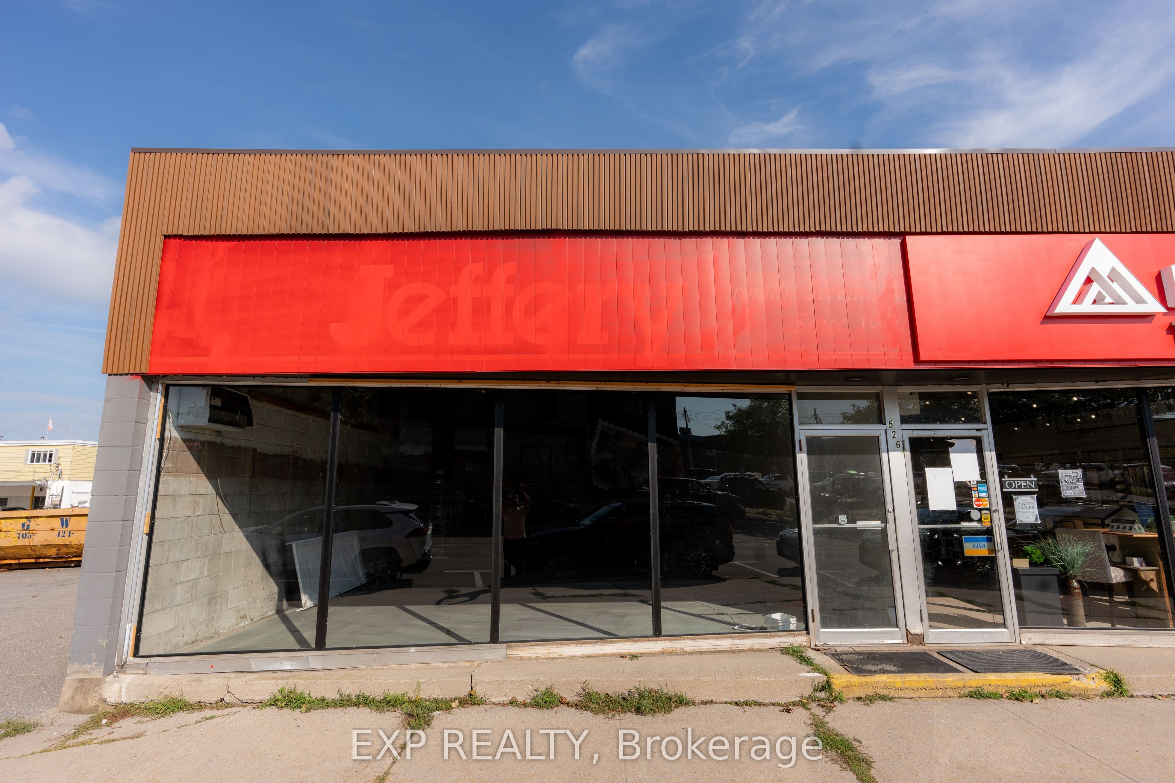 526 Dominion Avenue B, Midland, ON L4R 1P8