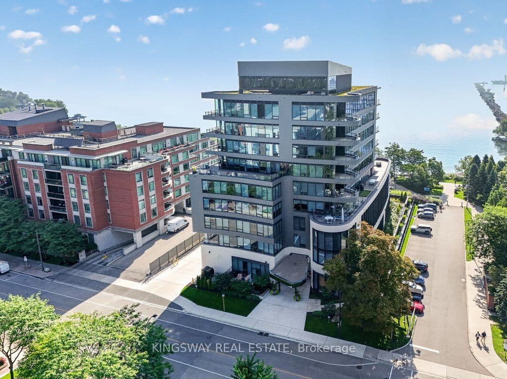 55 Port Street E 301, Mississauga, ON L5G 4P3