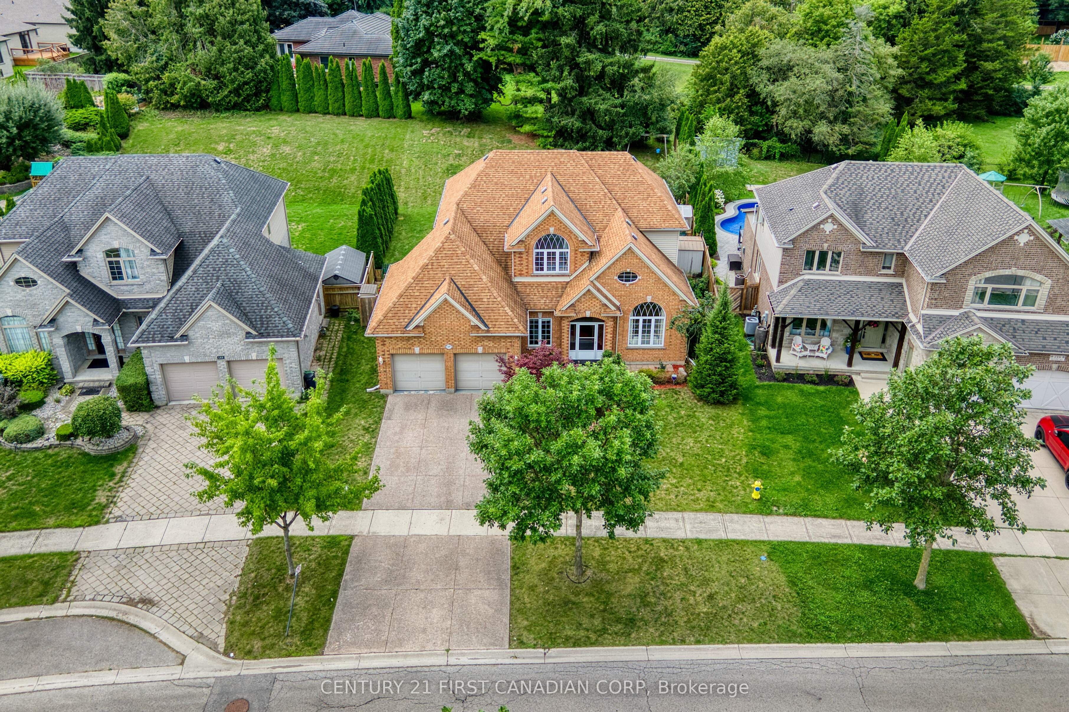 149 Skyline Avenue, London North, ON N5X 0A3