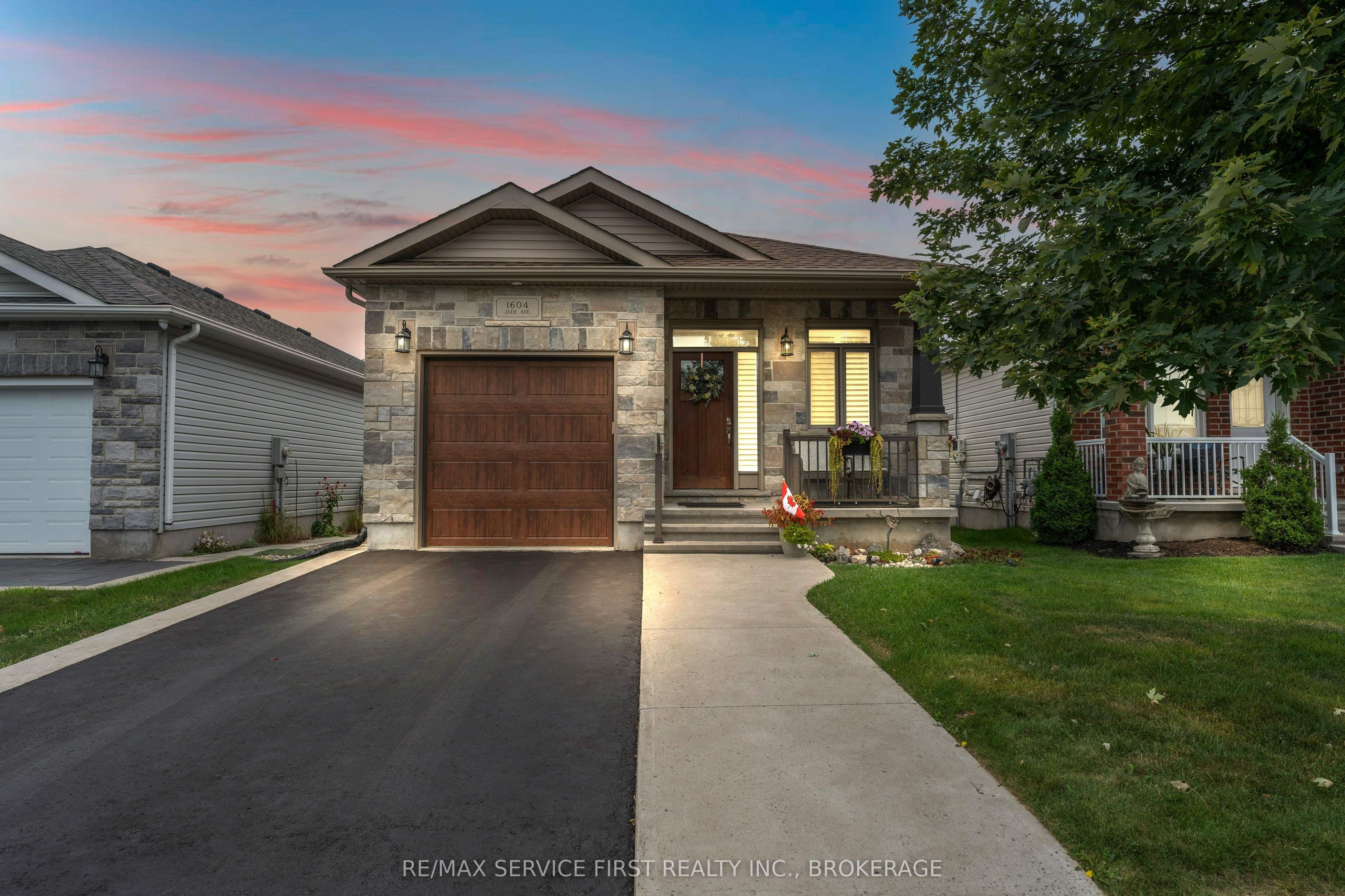 1604 Jade Avenue, Kingston, ON K7P 0M1