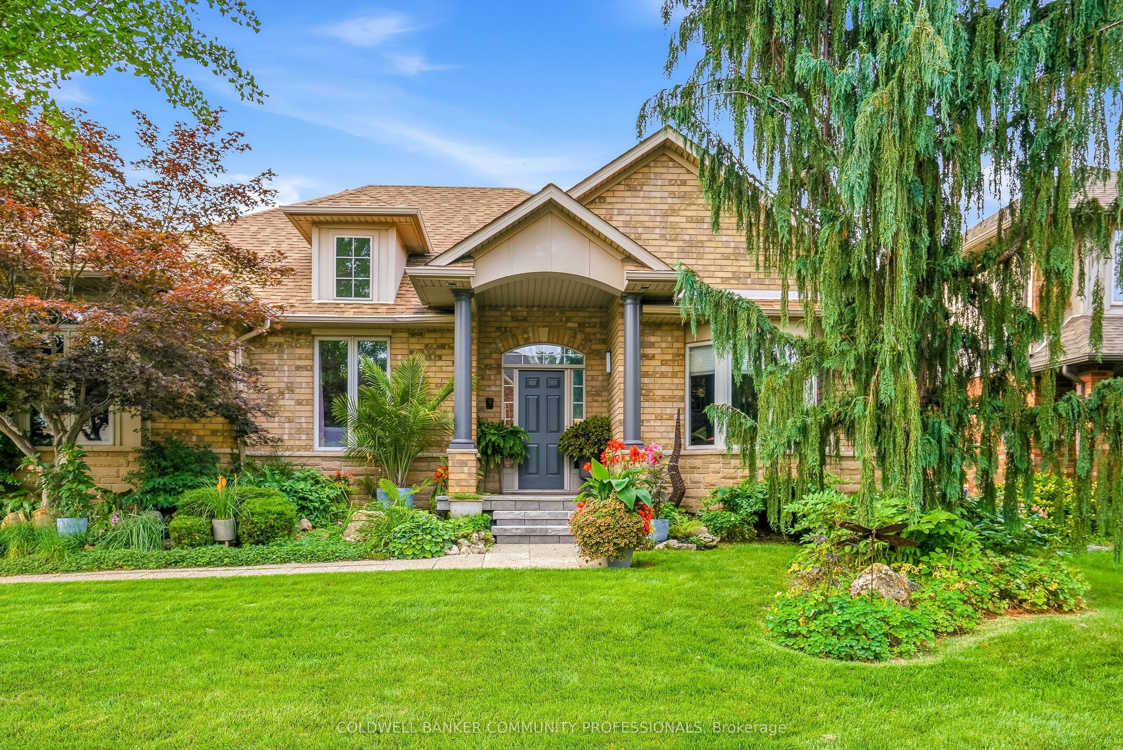 517 Genista Drive, Burlington, ON L7T 4L6