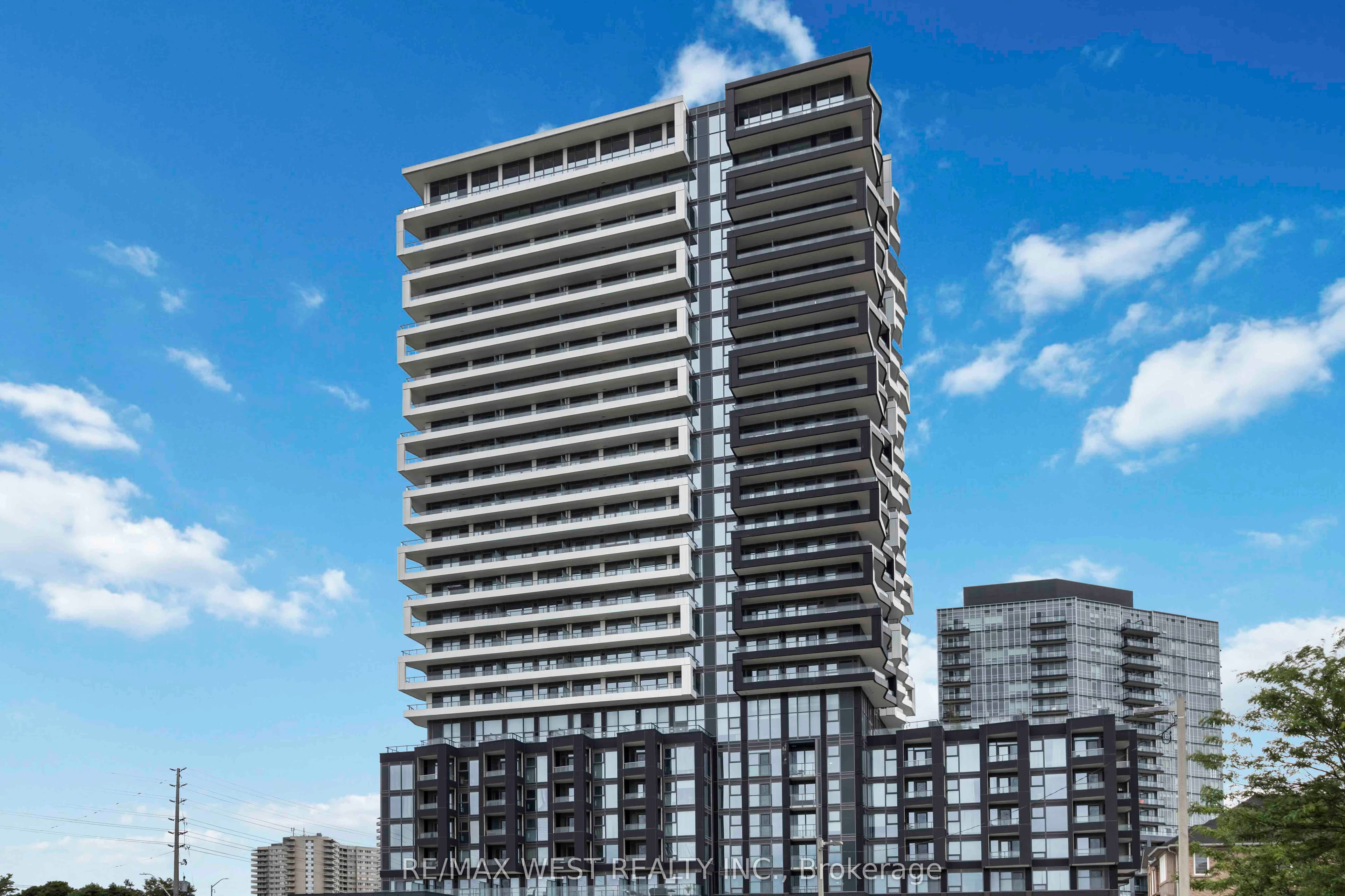 260 Malta Avenue 1111, Brampton, ON L6Y 6L7