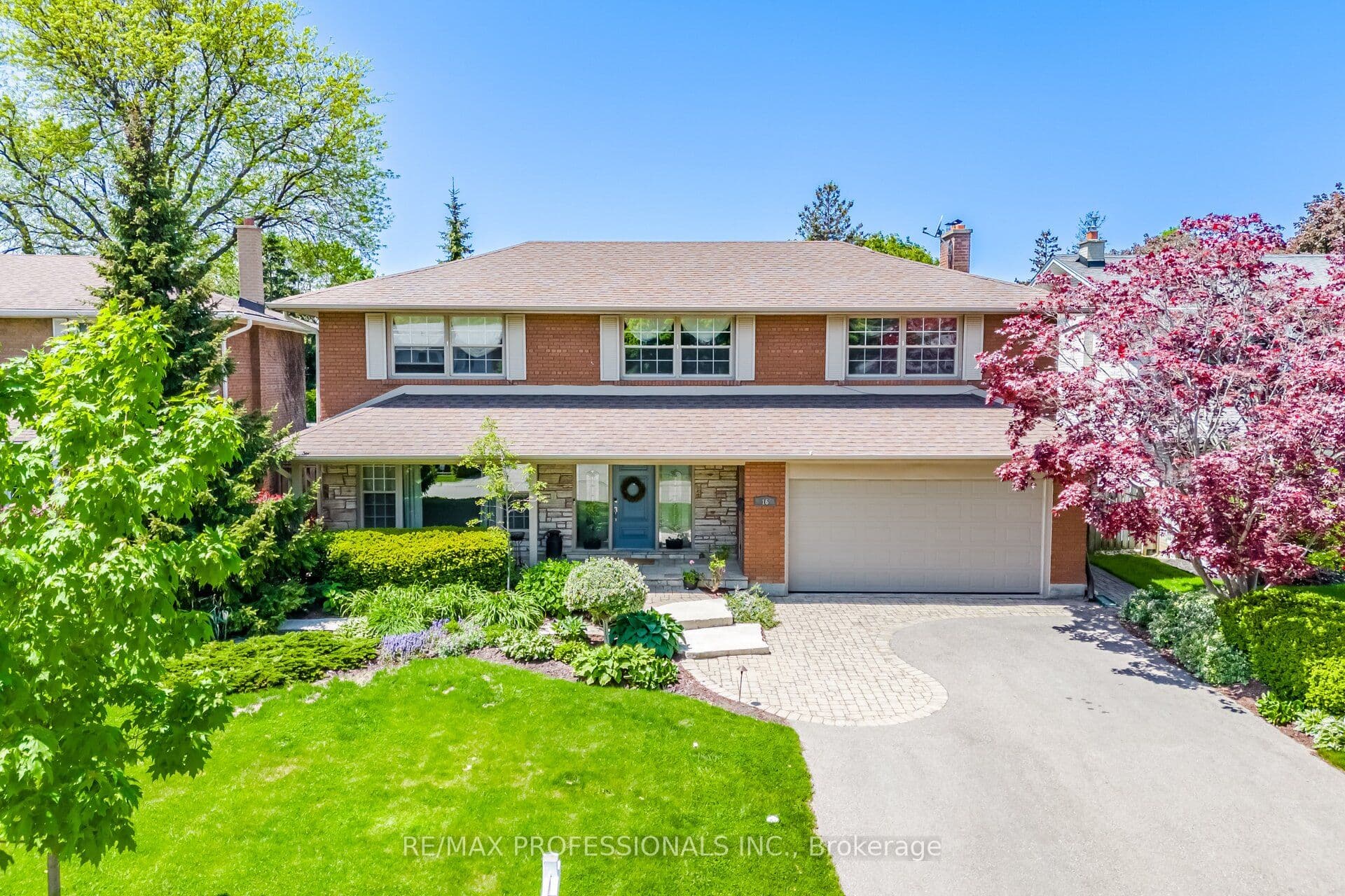 16 Cherry Post Crescent, Toronto, ON M9C 2K1