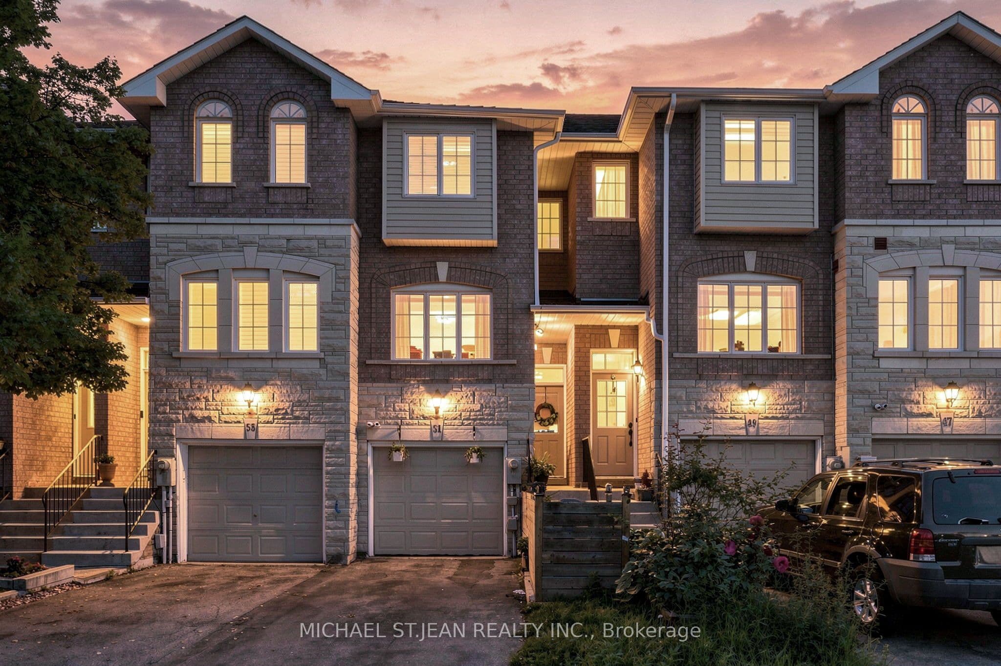 51 Mount Dennis Drive, Toronto, ON M6M 5H5