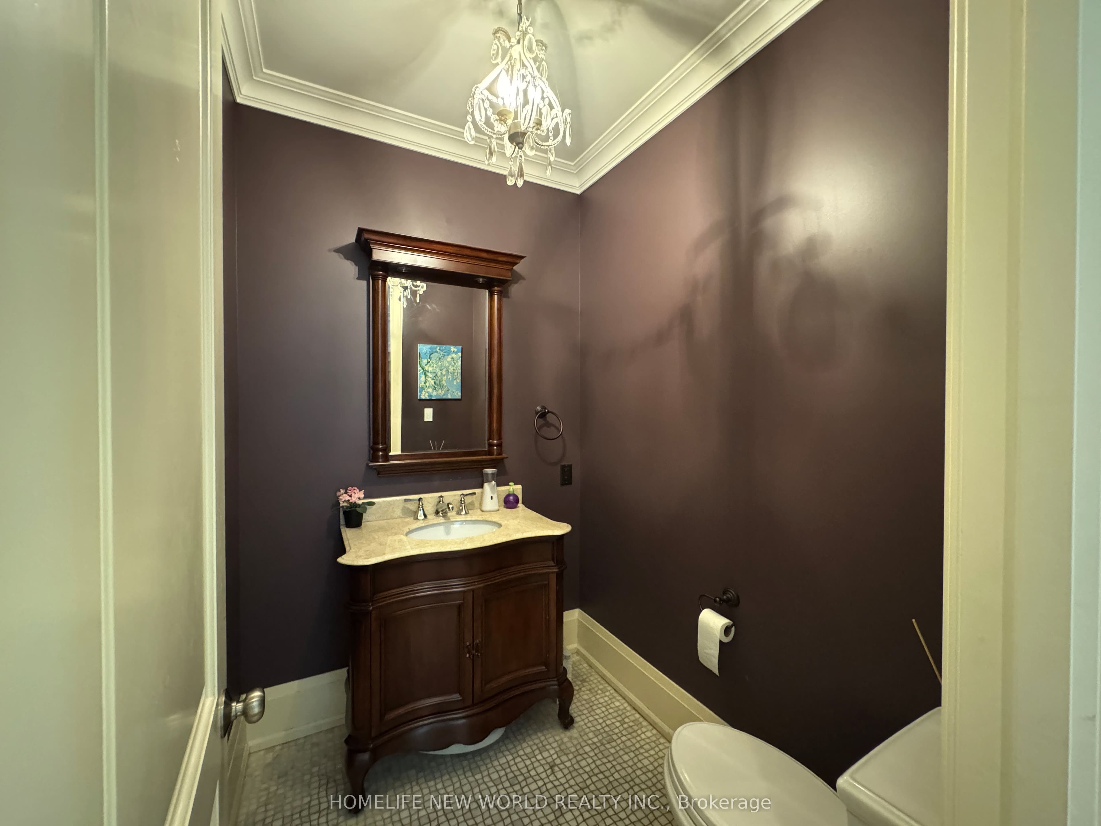 64 Montressor Drive, Toronto, ON M2P 1Z4