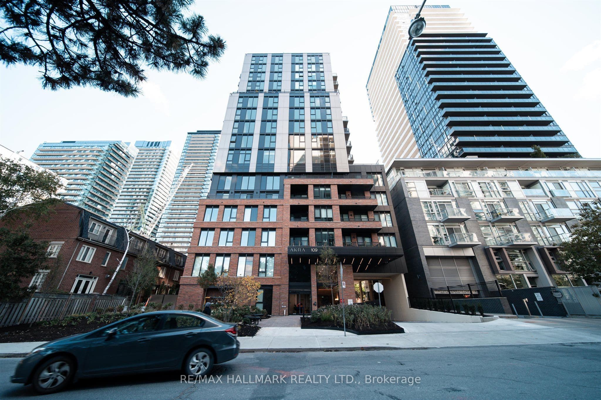 109 Erskine Avenue 1109, Toronto, ON M4P 0G8