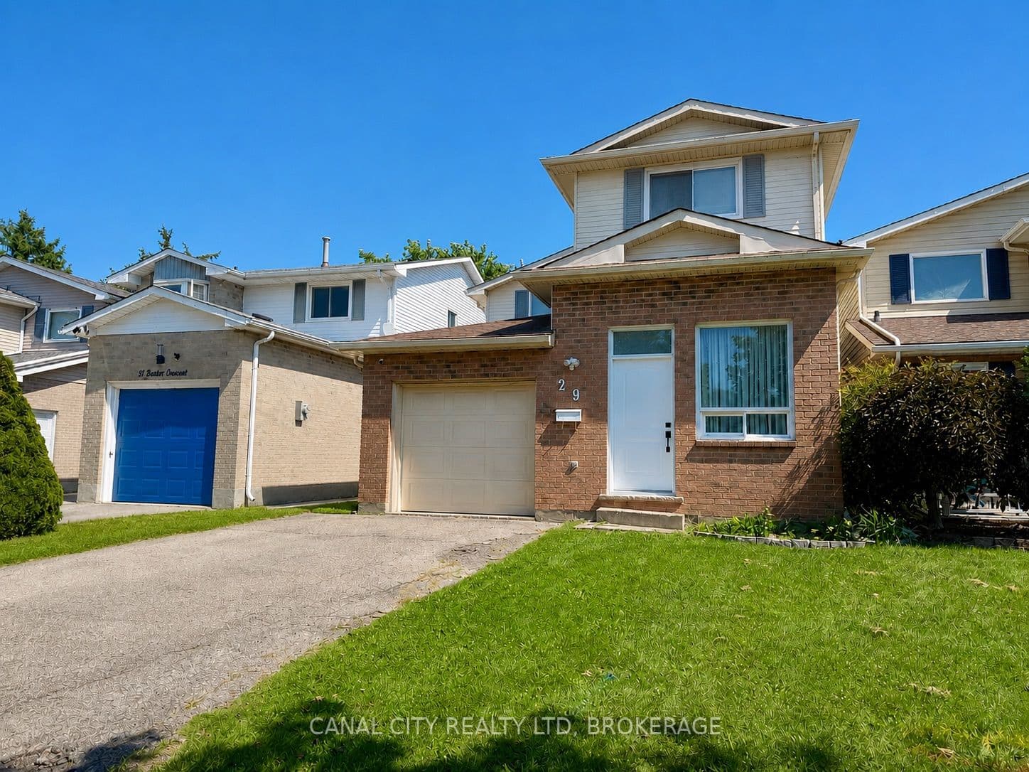 29 BAXTER Crescent, Thorold, ON L2V 4S1