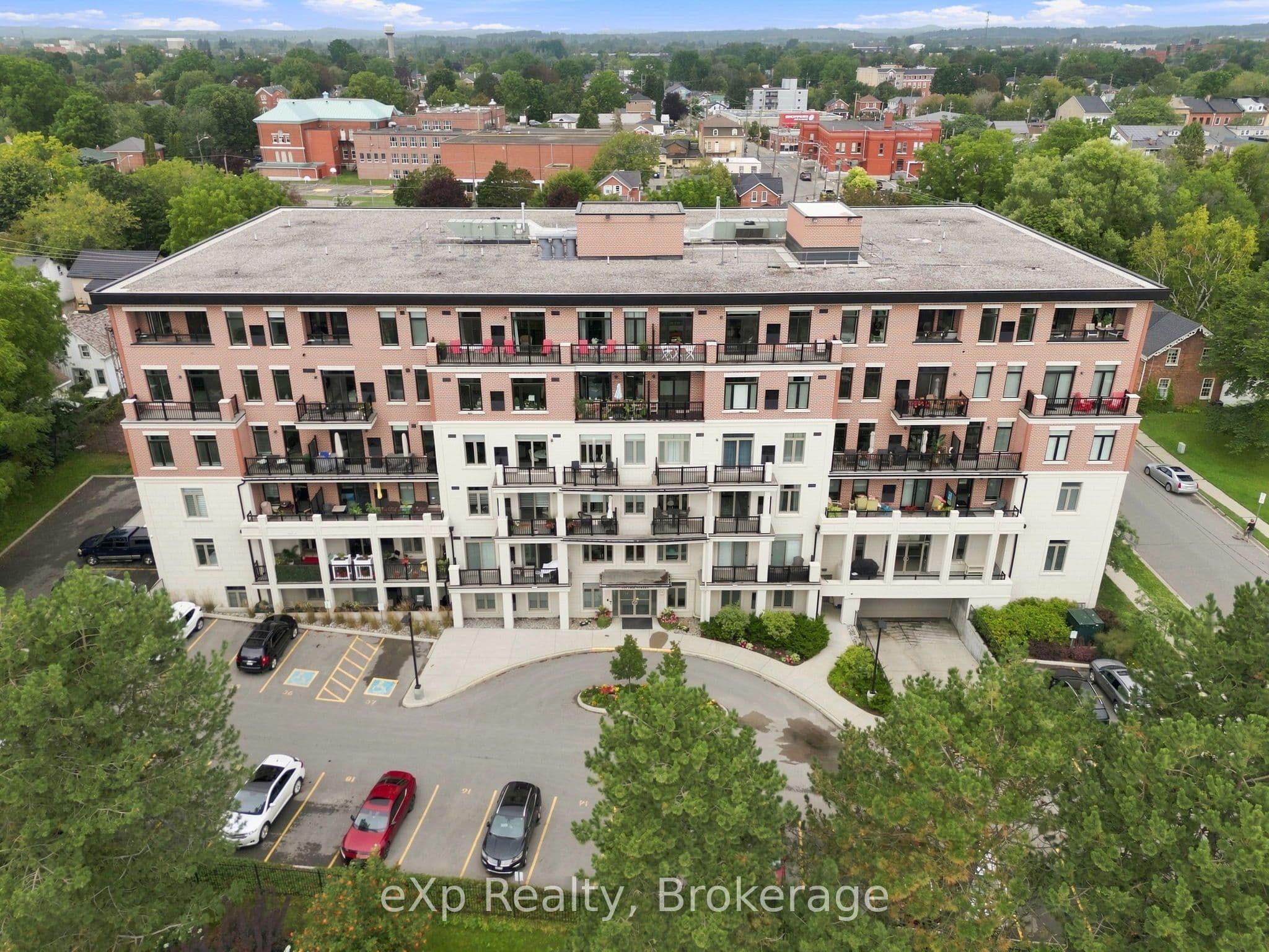 135 Orr Street 103, Cobourg, ON K9A 0J6