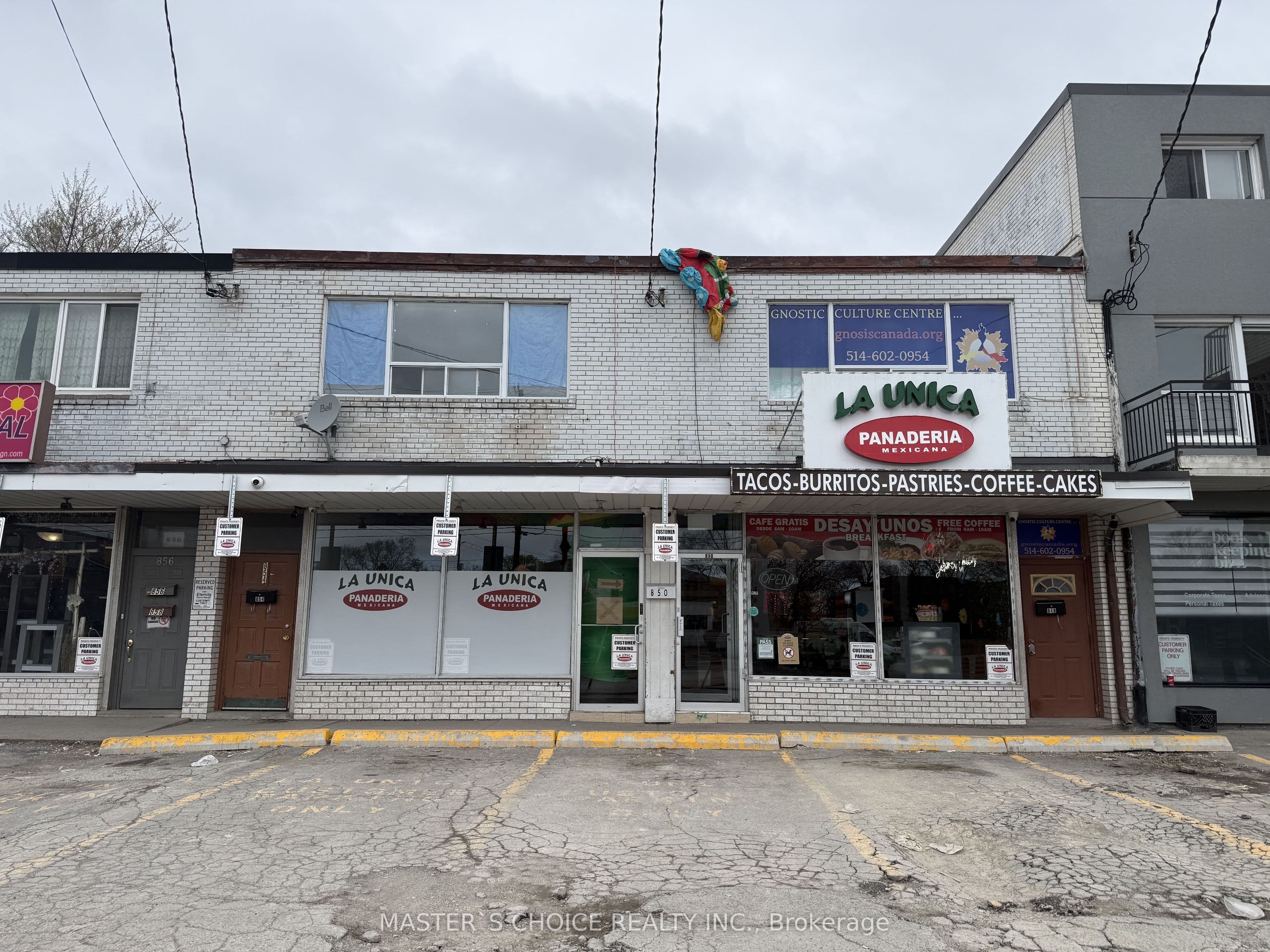 852-854 Wilson Avenue, Toronto, ON M3K 1E5