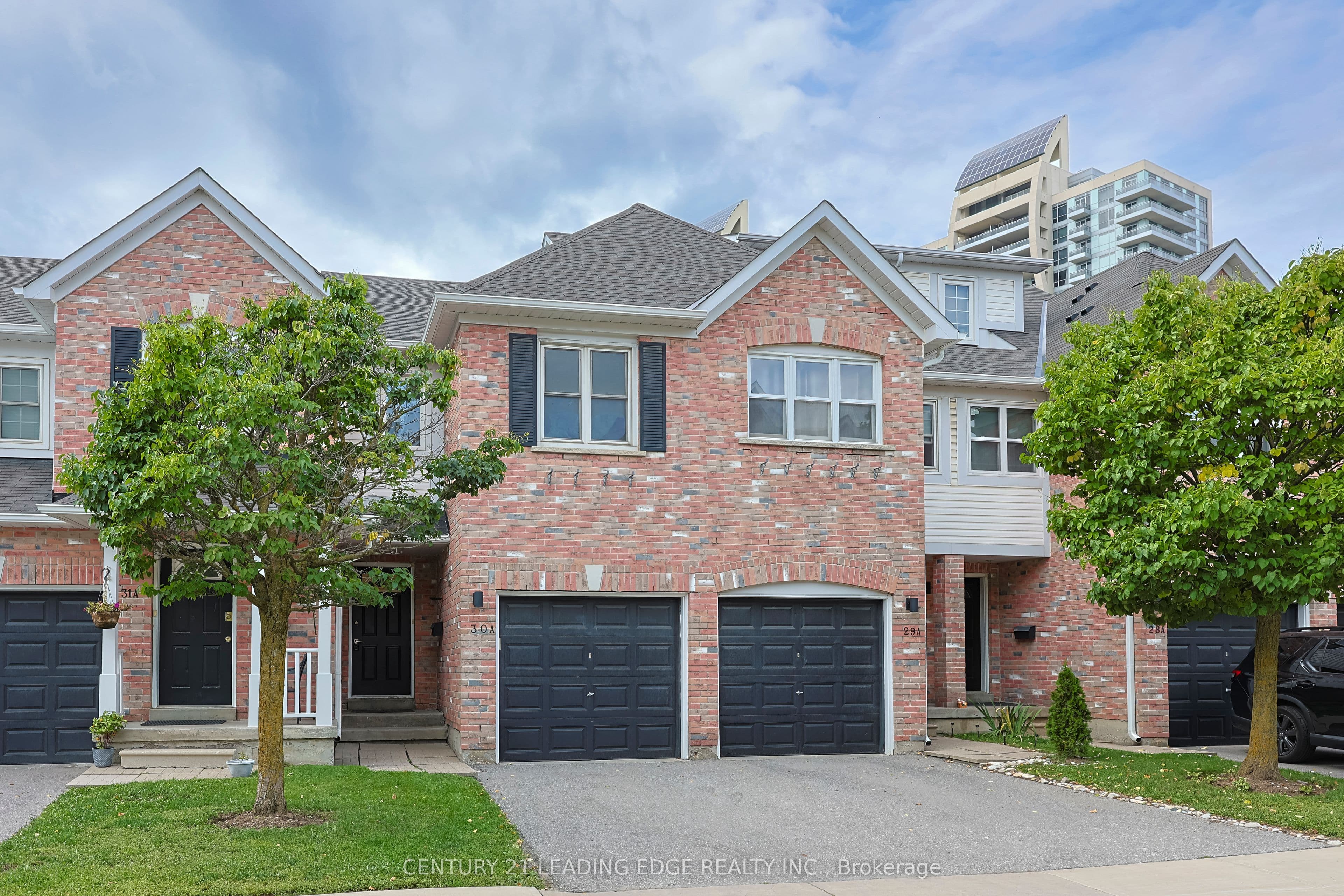 81 Northern Heights Drive, Richmond Hill, ON L4B 4C9