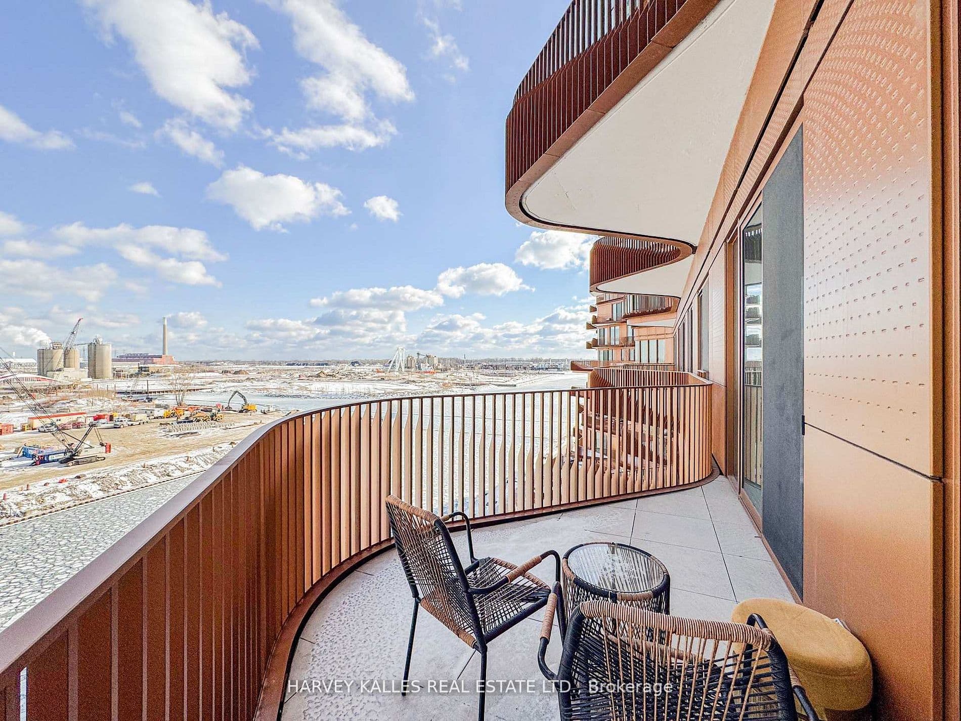 155 Merchants' Wharf Avenue 701, Toronto, ON M5A 0Y4